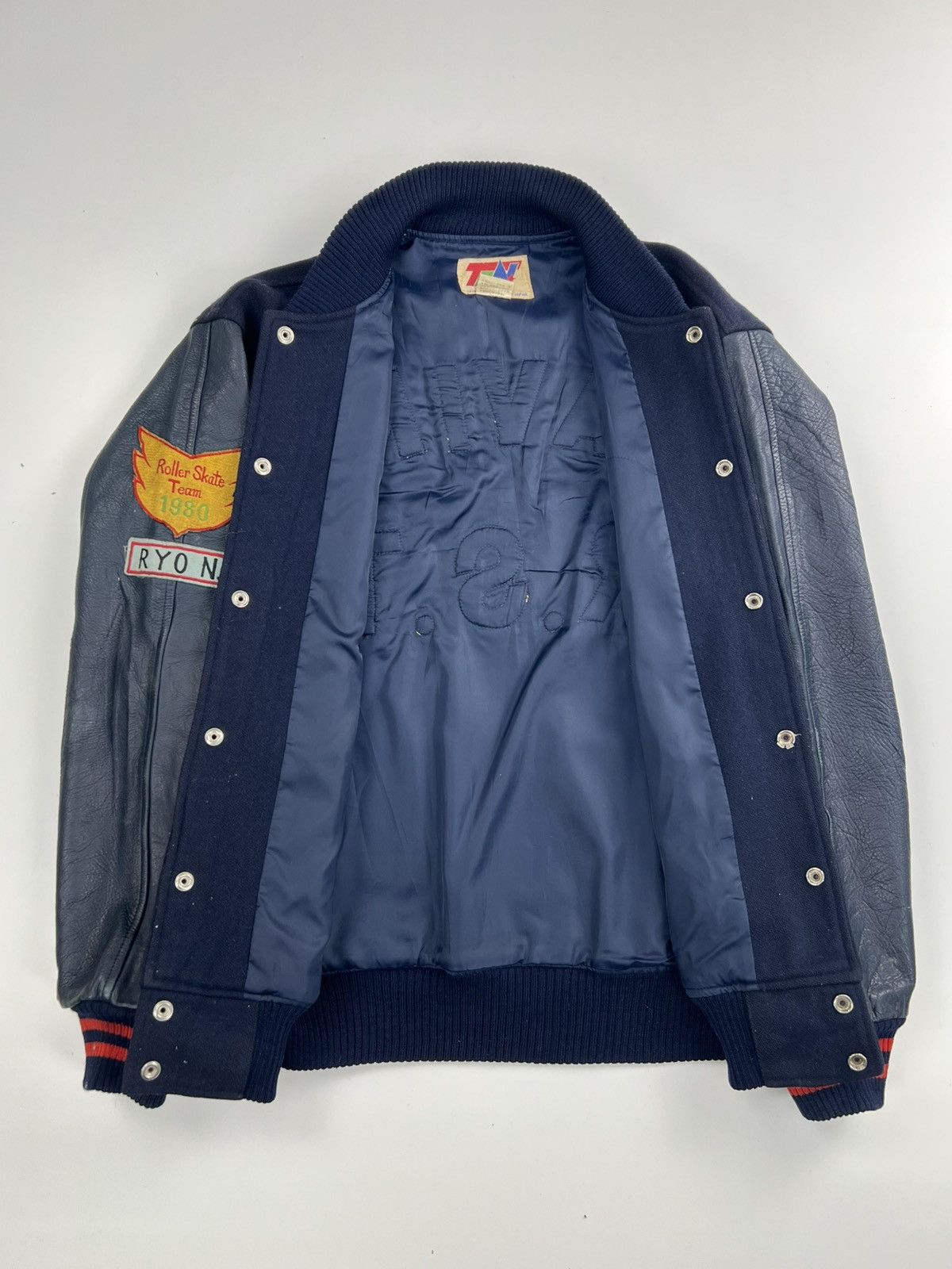 Japanese Brand VINTAGE TEN SPORTS WEAR TOKYO JAPAN VARSITY JACKET Size US L / EU 52-54 / 3 - 7 Thumbnail