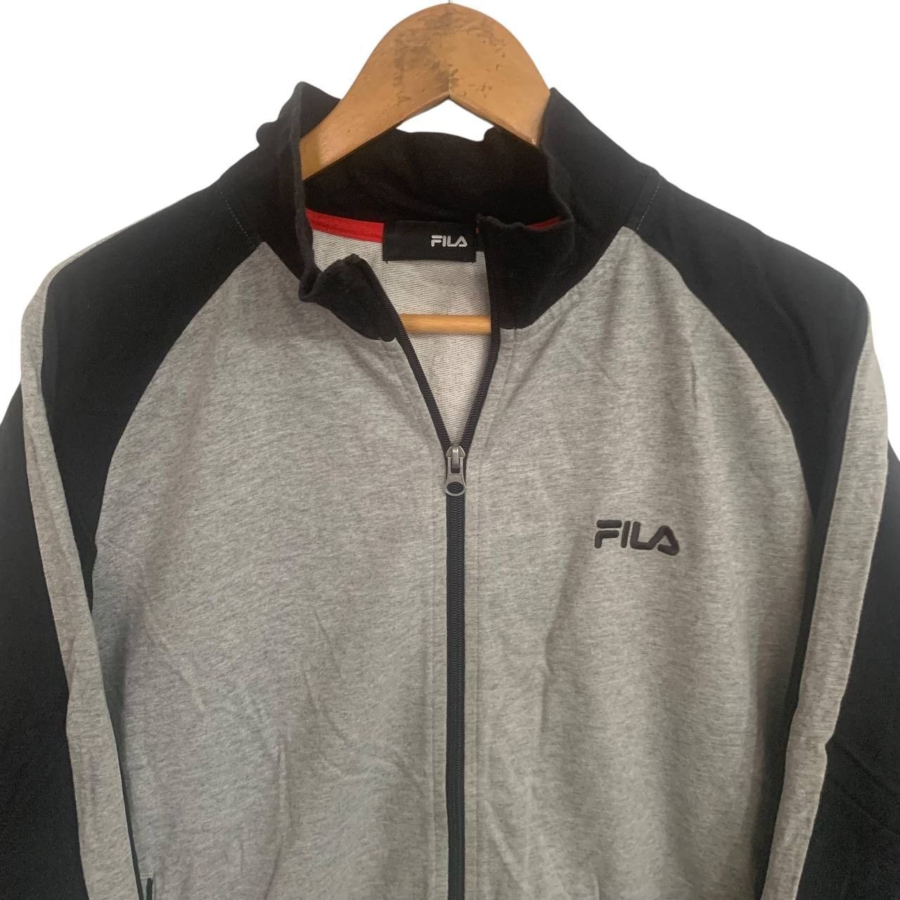 Fila Vintage Fila Sweater Medium Grey Black Size US M / EU 48-50 / 2 - 3 Thumbnail