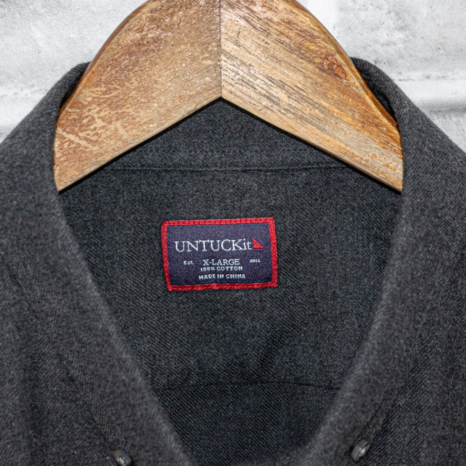 UNTUCKit UNTUCKit Button Down Brushed Cotton Shirt Long Sleeve Gray Size US XL / EU 56 / 4 - 3 Thumbnail