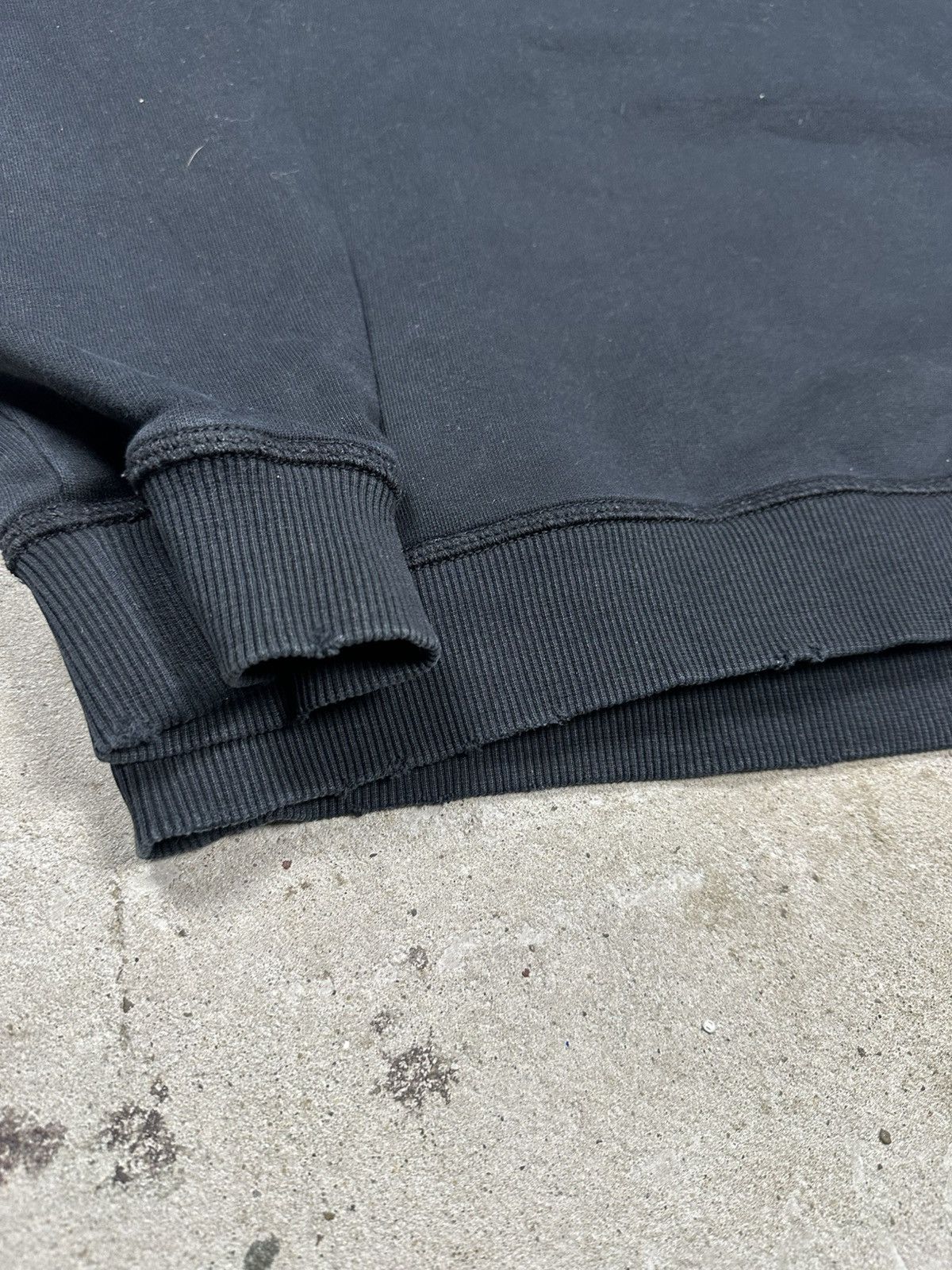 Diesel × Vintage Vintage Y2K Diesel Flying Cougar Distressed Black Crewneck Size US L / EU 52-54 / 3 - 9 Thumbnail