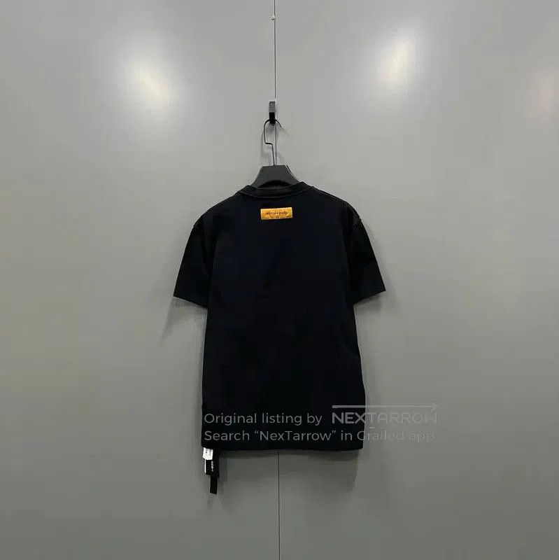 Louis Vuitton Louis Vuitton Black Cotton Logo T-Shirt . Size US L / EU 52-54 / 3 - 3 Thumbnail