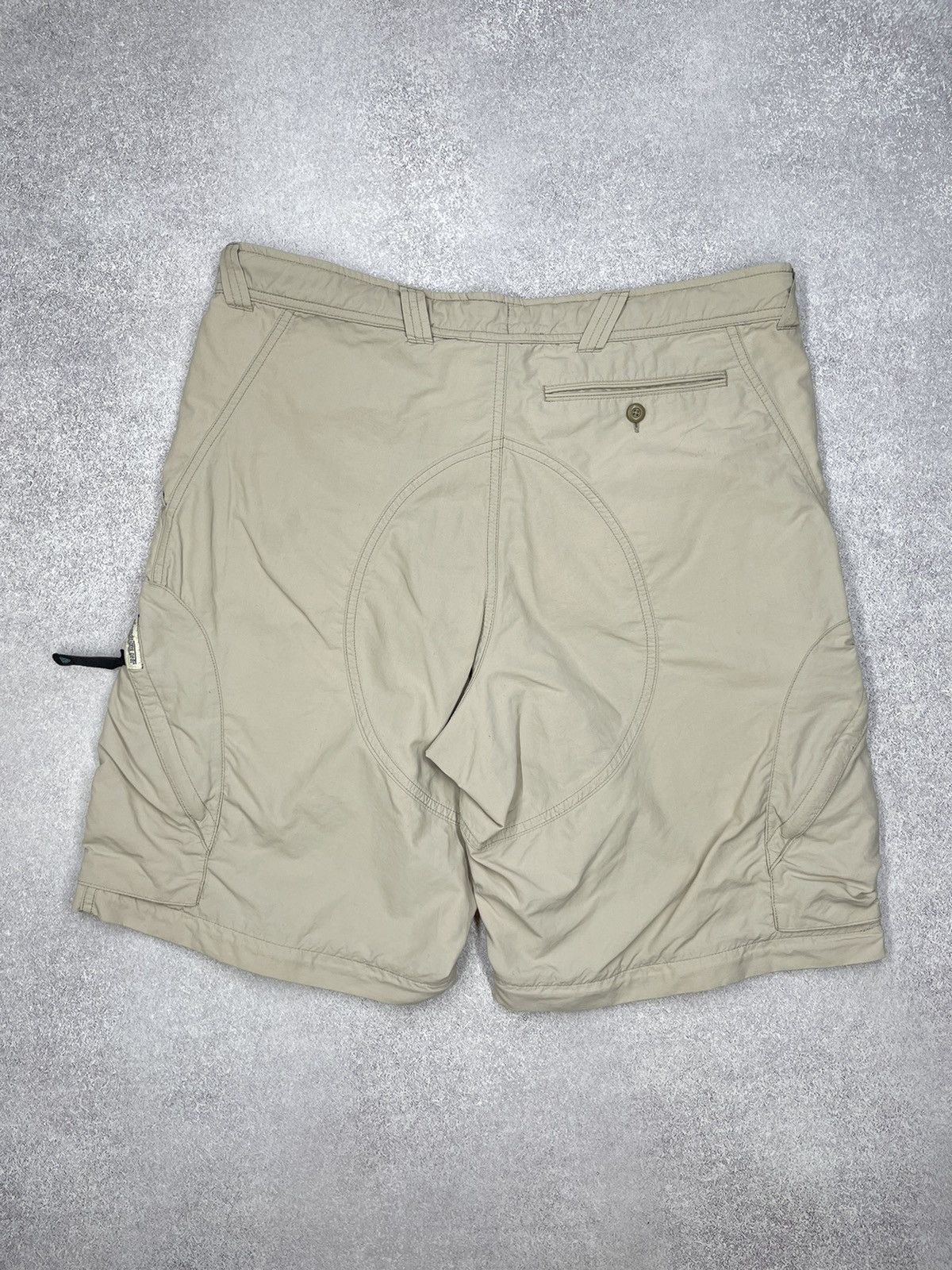 Vintage Vintage Nike ACG Nylon Cargo Shorts Beige Drill Y2K Size US 32 / EU 48 - 7 Thumbnail