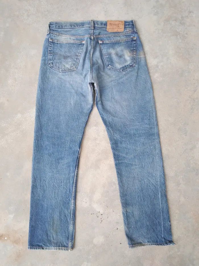 Levi's 80s Vintage Levis 501 Made In USA Distressed Jeans 31x30 Size US 31 - 2 Thumbnail