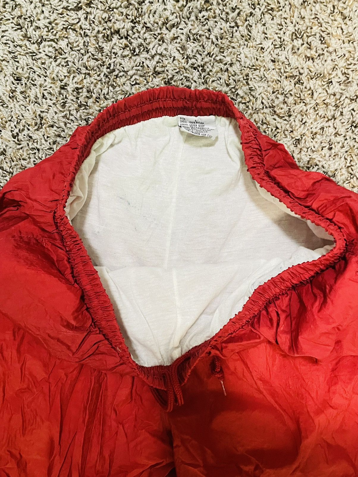 Reebok × Vintage Vintage Reebok Red Nylon Track Pants L Size US 34 / EU 50 - 5 Thumbnail