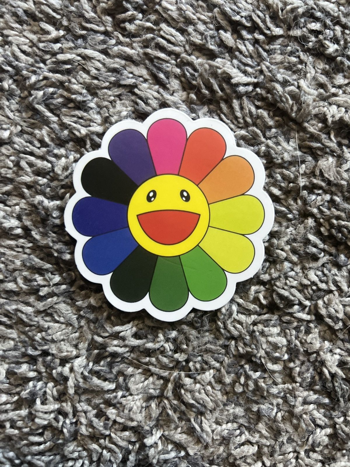 Takashi Murakami Takashi Murakami Smiling Flower Sticker Size ONE SIZE - 1 Thumbnail