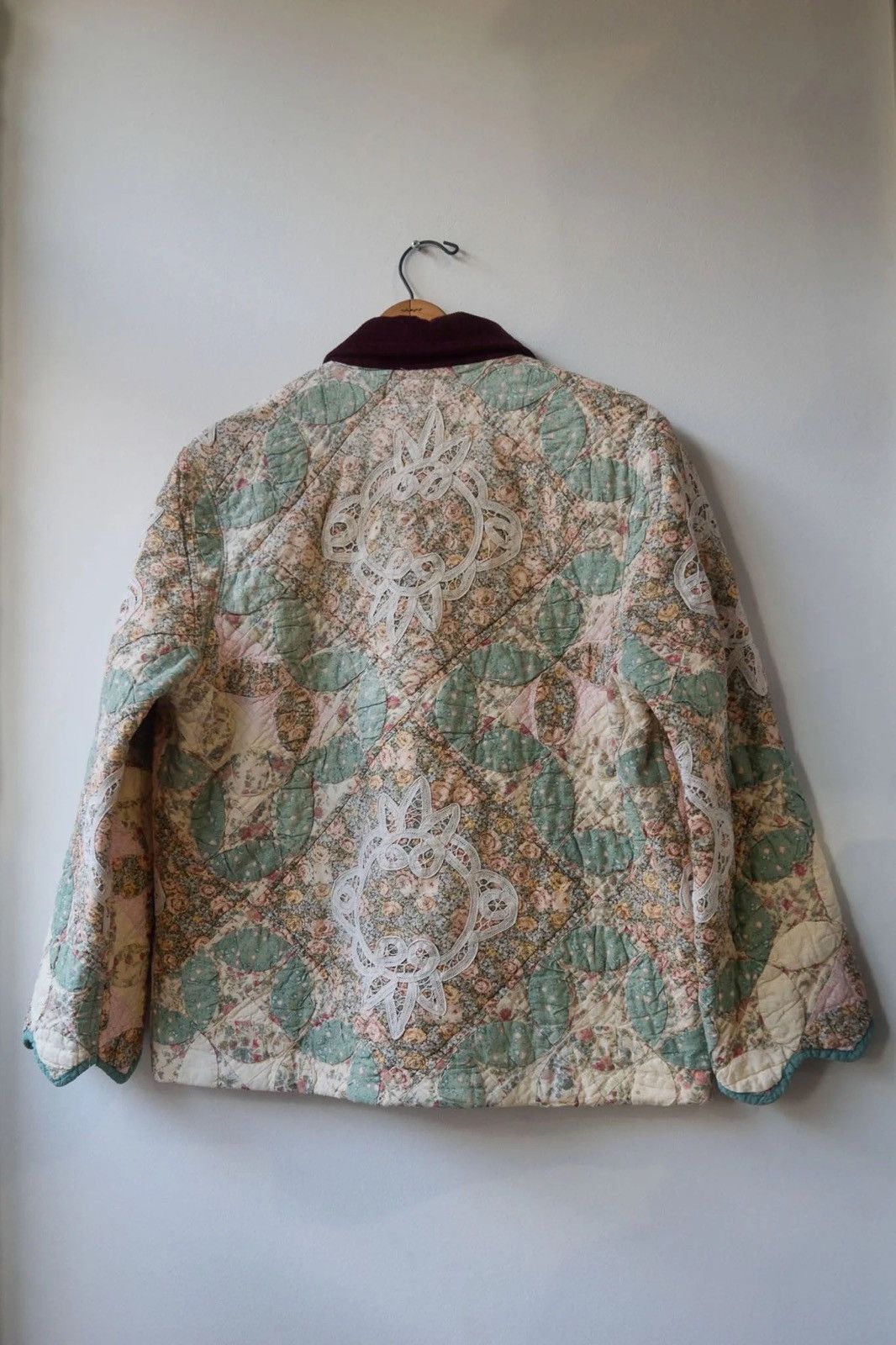 Other Multicolor Floral Upcycled Doilies Quilt Jacket Size US M / EU 48-50 / 2 - 7 Thumbnail