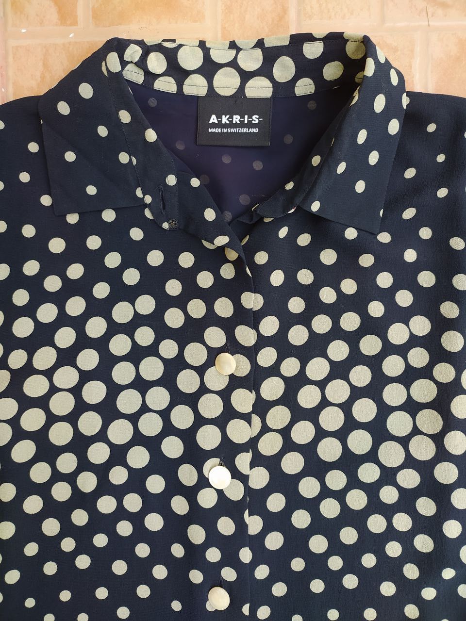 Akris AKRIS SILK POLKA DOT BLOUSE SHIRT SIZE 38 US 8 Size M / US 6-8 / IT 42-44 - 2 Thumbnail