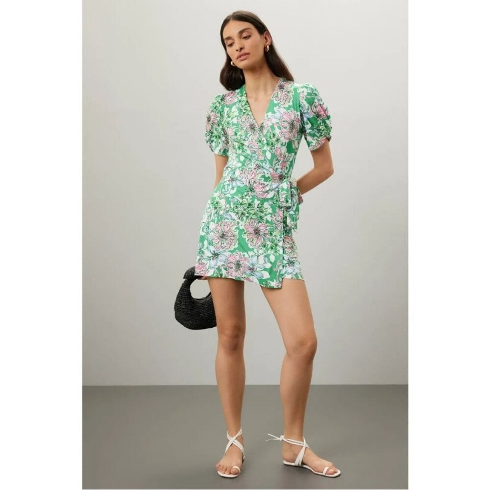 Lilly Pulitzer Lilly Pulitzer Sailynn Romper Women’s Size XS Size 26" / US 2 / IT 38 - 14 Thumbnail