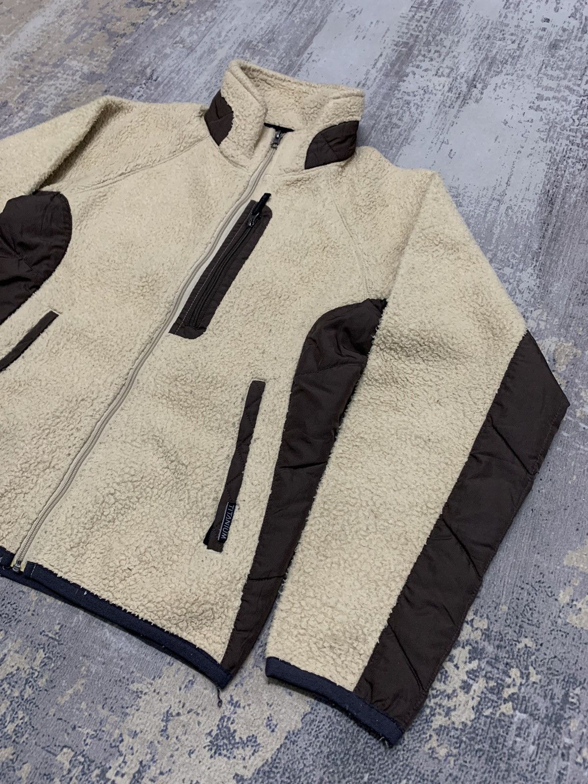 Columbia Vintage Columbia Gorpcore Style Titanium Fleece Jacket Size S / US 4 / IT 40 - 3 Thumbnail