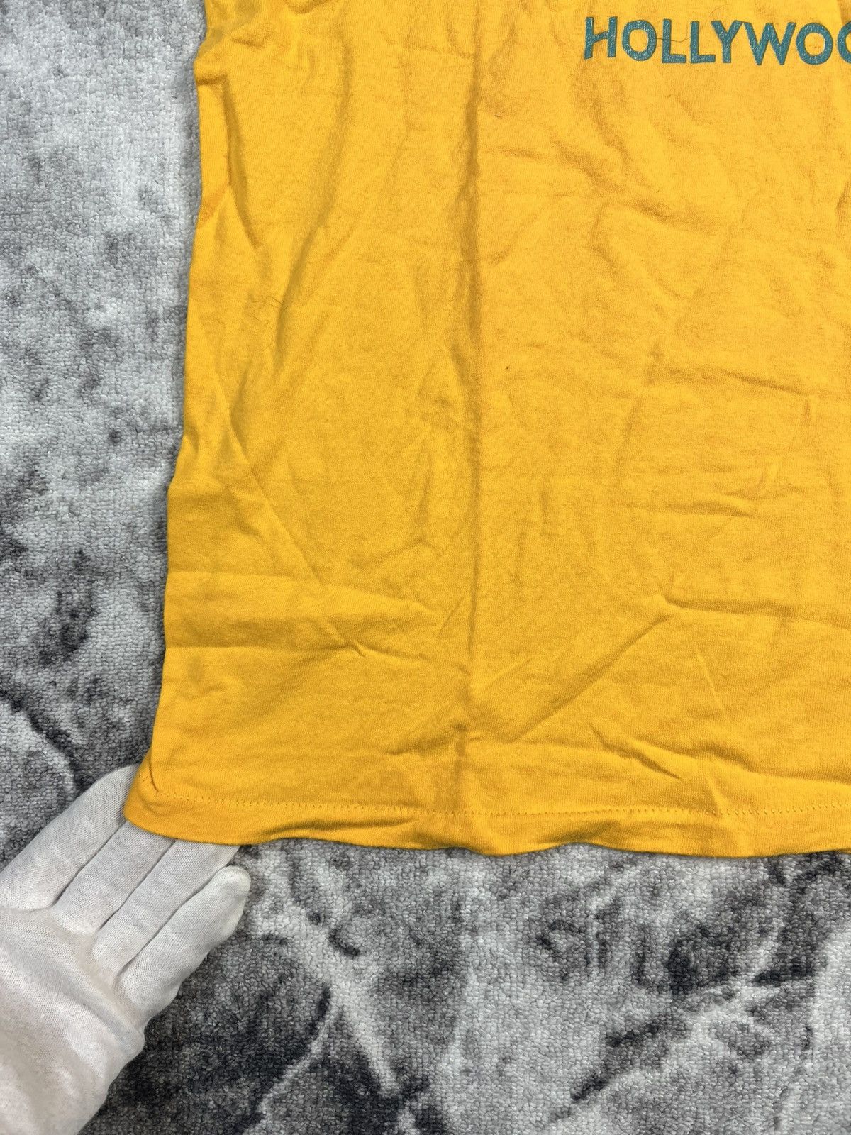 Universal Studios Universal Studios Hollywood Logo Tee Yellow Vintage Size US L / EU 52-54 / 3 - 6 Thumbnail