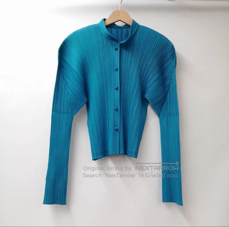 Issey Miyake Issey Miyake Peacock Blue Frog Button Mini Coat Size XL / US 12-14 / IT 48-50 - 1 Thumbnail