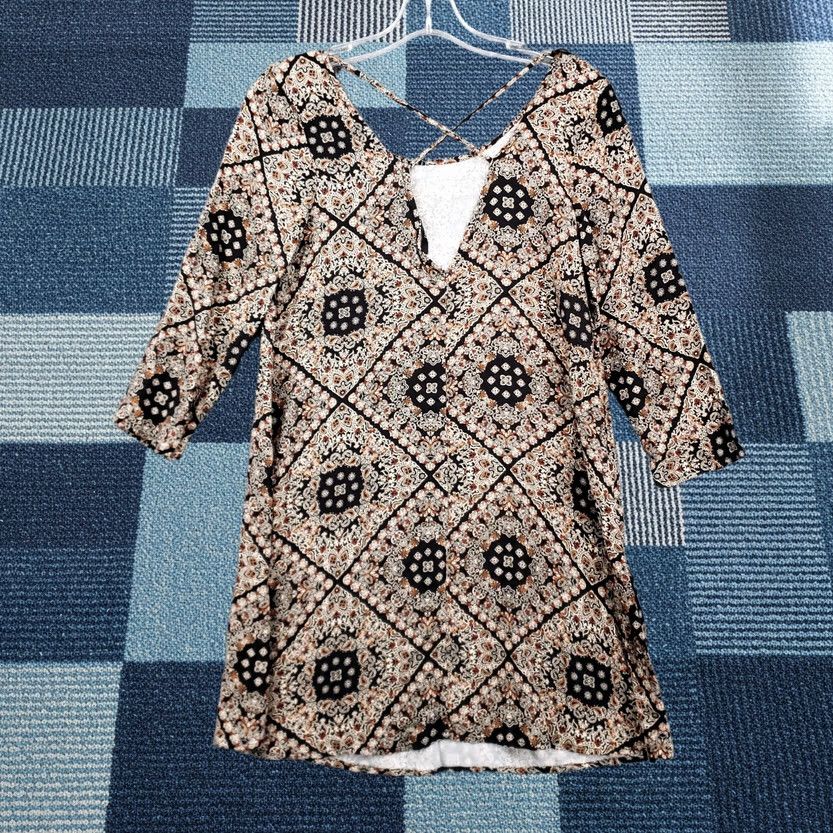 Forever 21 FOREVER 21 Dress Womens XS Black Mini Short Length Paisley 3/4 Sleeves NEW Size 26" / US 2 / IT 38 - 1 Thumbnail