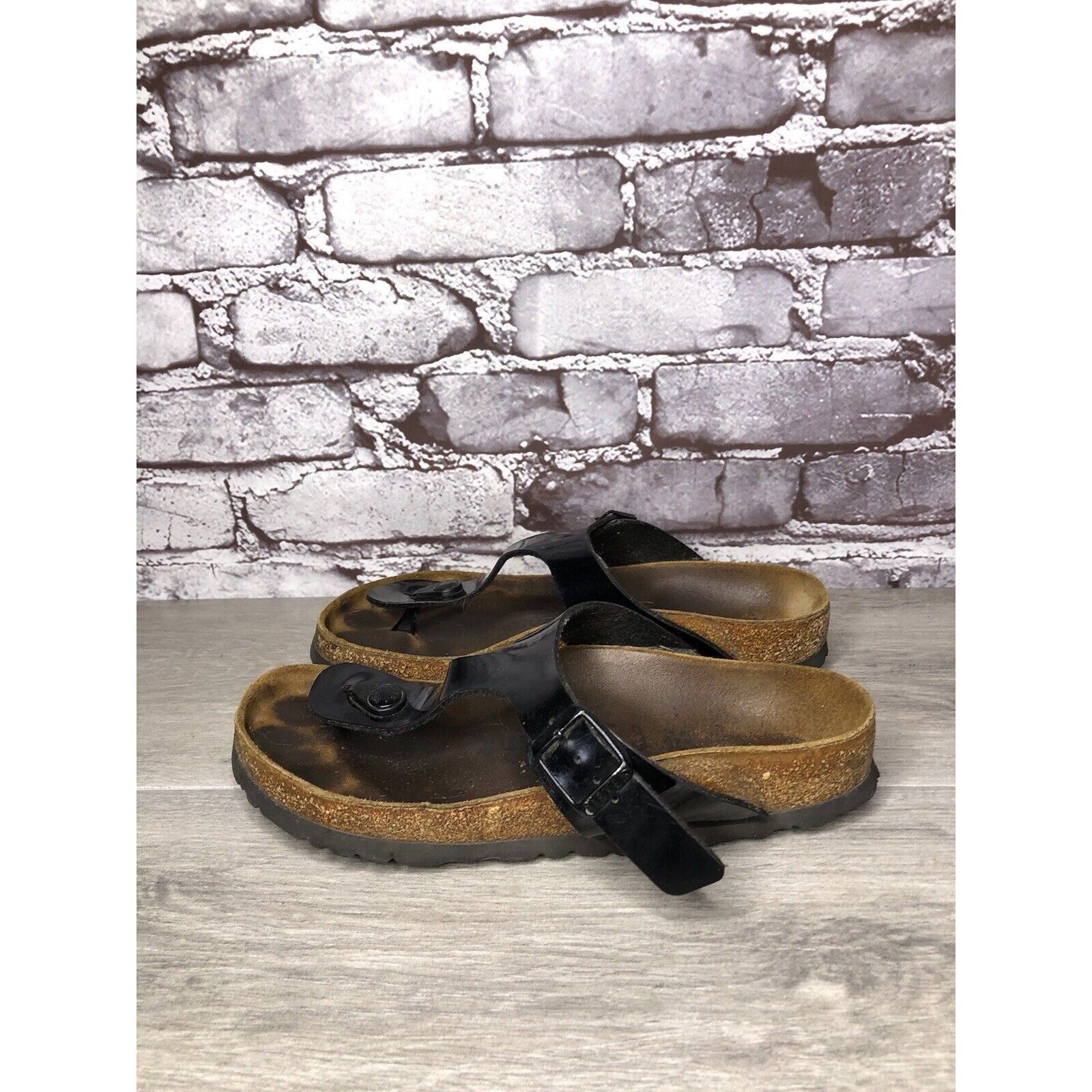 Birkenstock Birkenstock Gizeh Black Patent Leather Cork Strap Sandals Wo Size US 6.5 / IT 36.5 - 16 Thumbnail