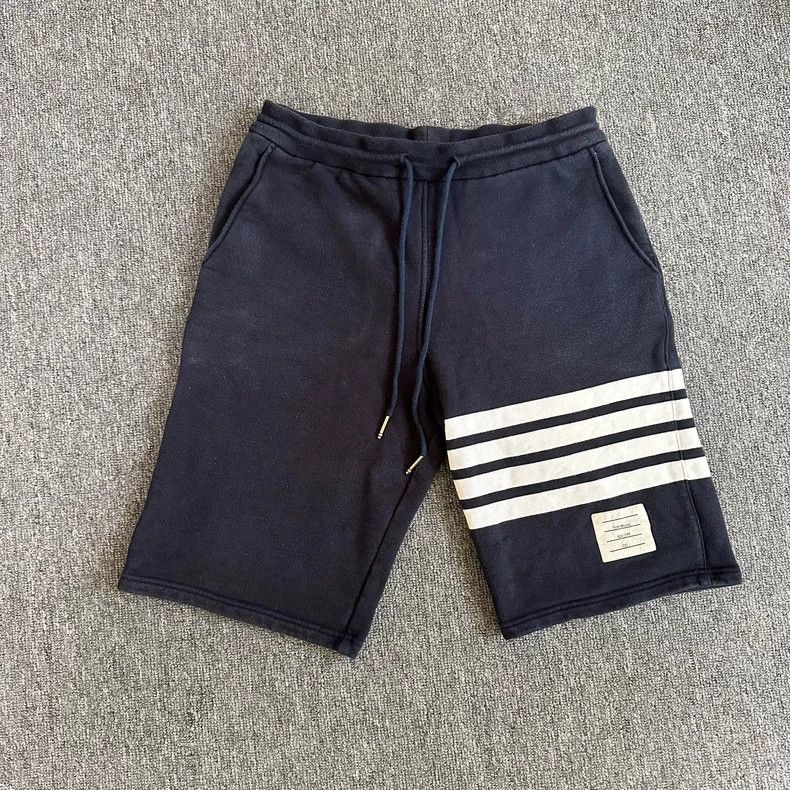 Thom Browne Thom Browne size1 Blue and green shorts Size US 26 / EU 42 - 1 Thumbnail