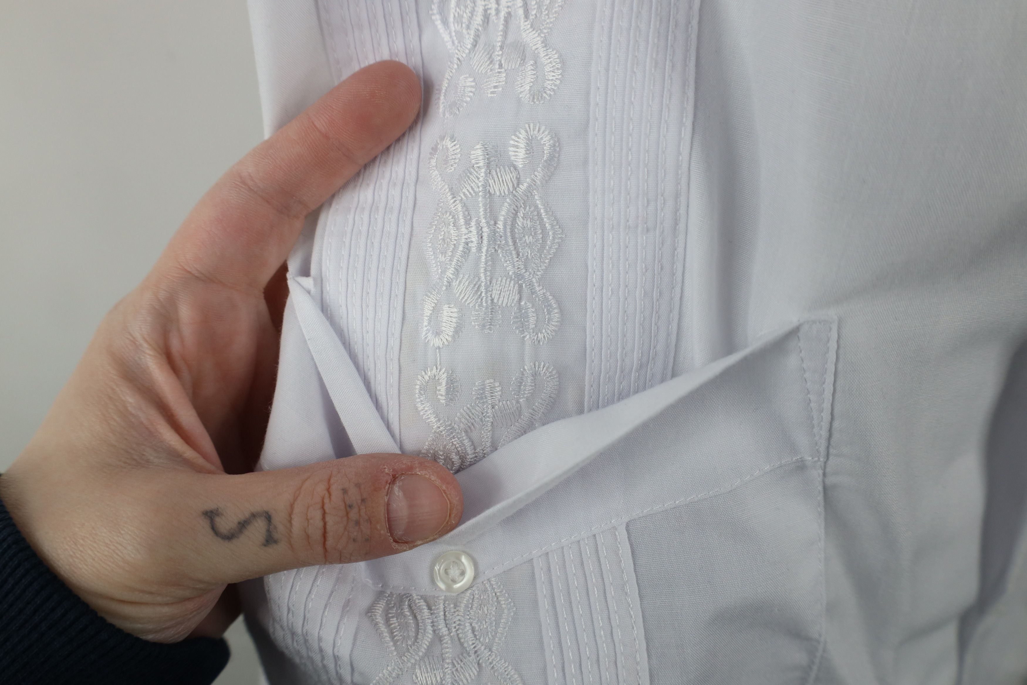 Vintage Vintage 90s Streetwear Rockabilly Embroidered Button Shirt Size US XXL / EU 58 / 5 - 8 Thumbnail
