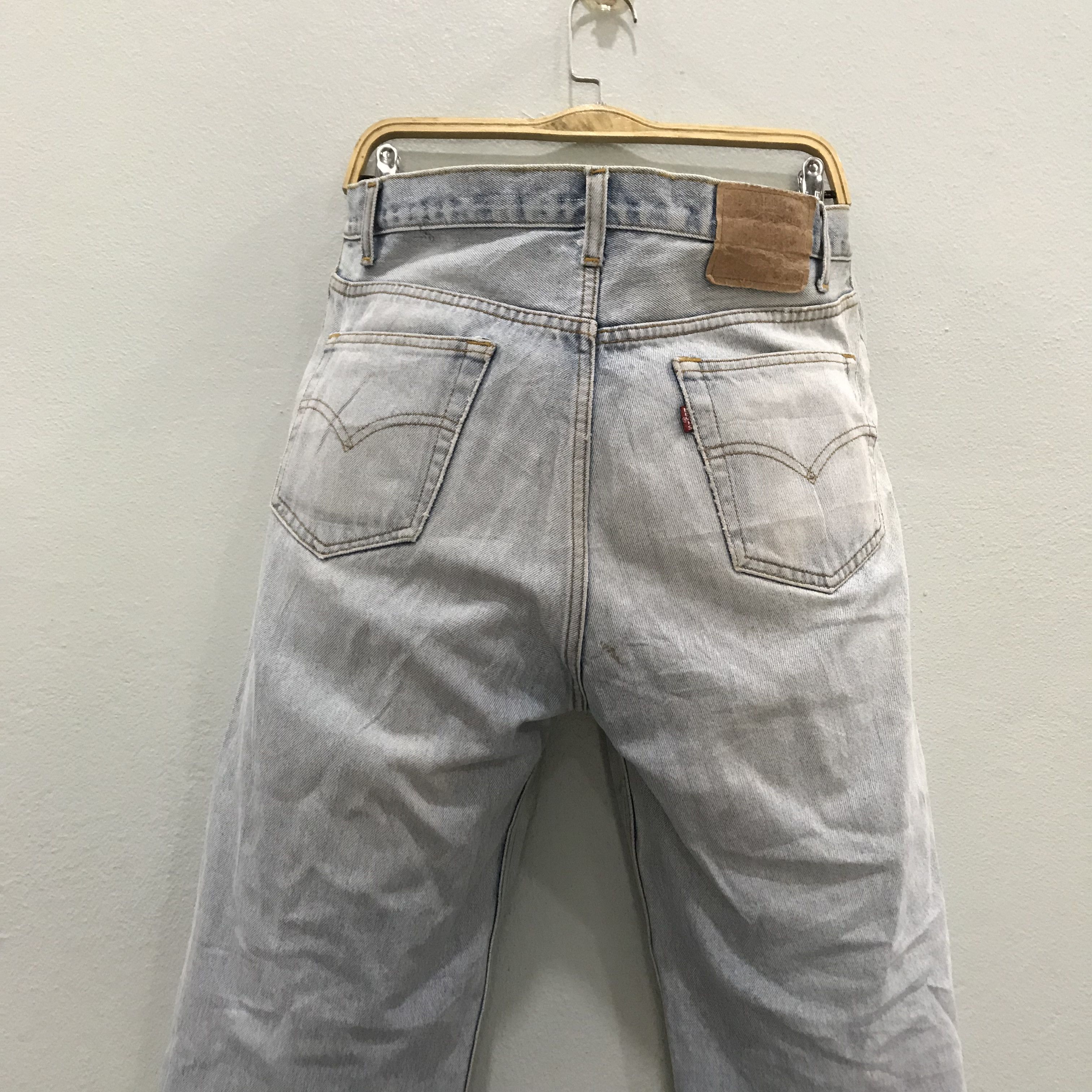 Levi's Vintage 90s Levis 501 Button Fly Stone Washed Ripped Destroy Size US 34 / EU 50 - 12 Thumbnail