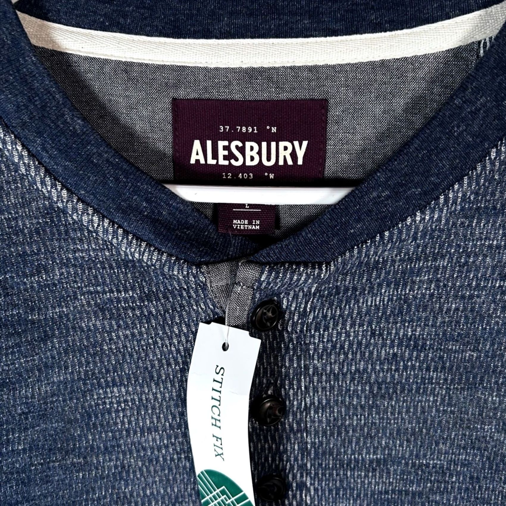Vintage Alesbury Riverdale Thermal Henley Mens L Navy Blue Waffle Knit Long Sleeve Size US L / EU 52-54 / 3 - 2 Thumbnail