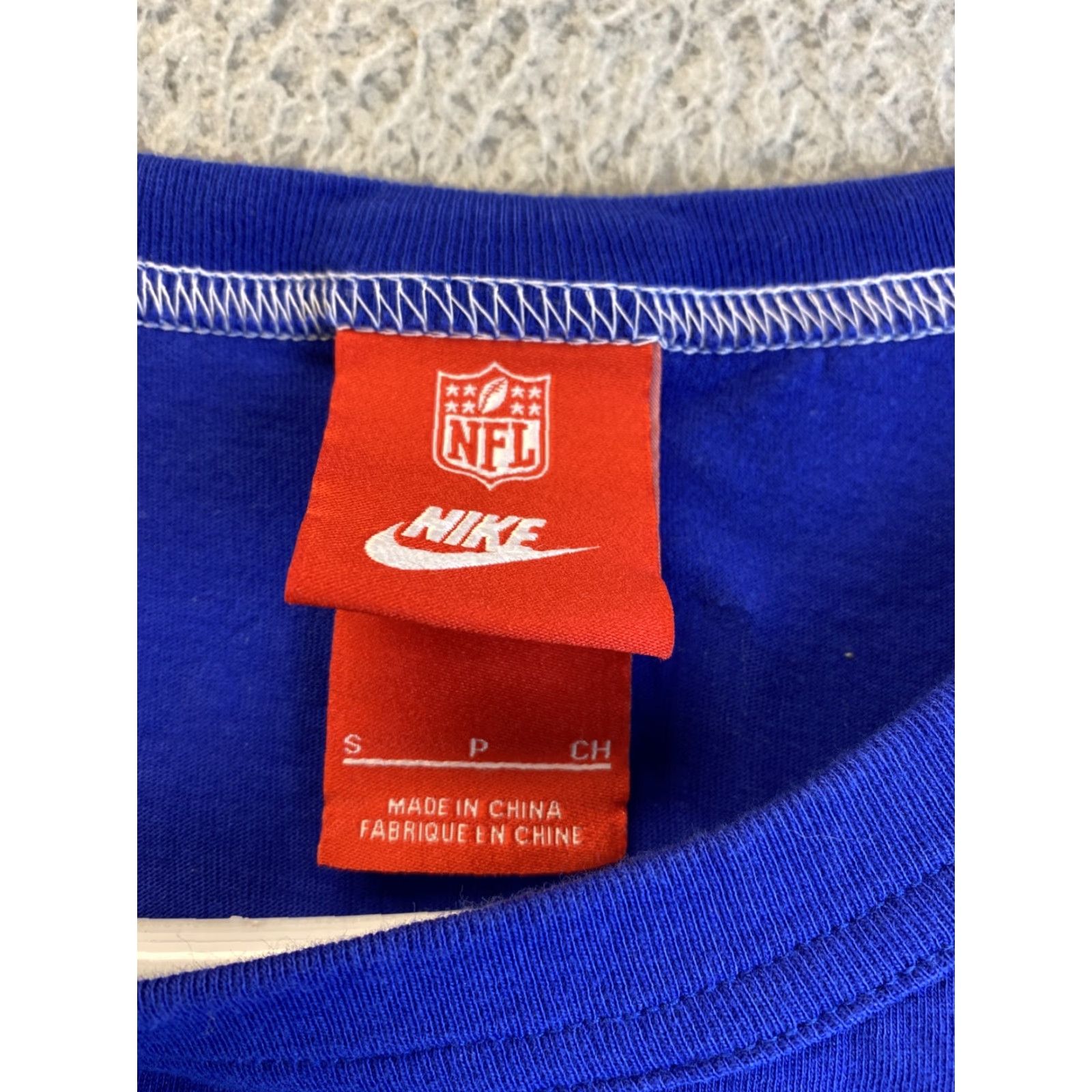 Nike VINTAGE Nike NFL Football T-Shirt Men’s S White Broncos Retro Football Fan Gear Size US S / EU 44-46 / 1 - 4 Thumbnail