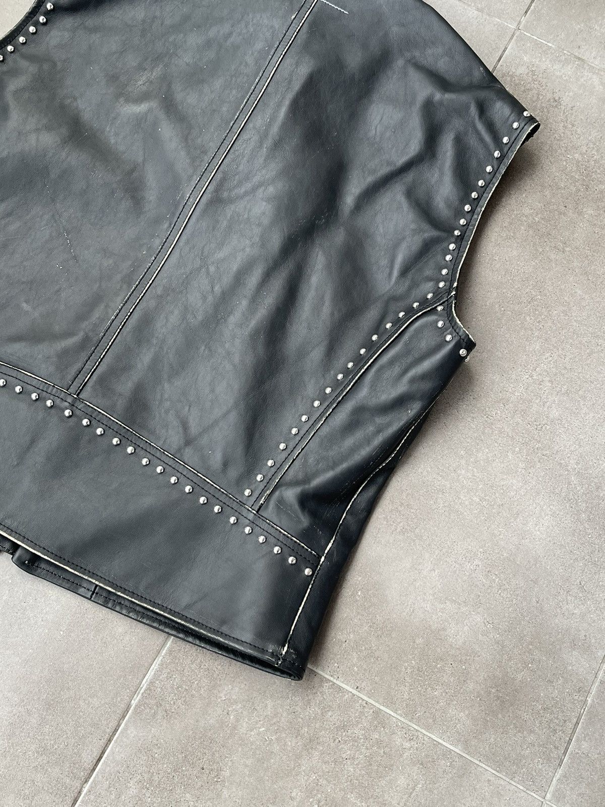 Maison Margiela !DS! SS22 Maison Margiela 5 ZIP Studded Leather Vest Gilet Size US S / EU 44-46 / 1 - 17 Thumbnail