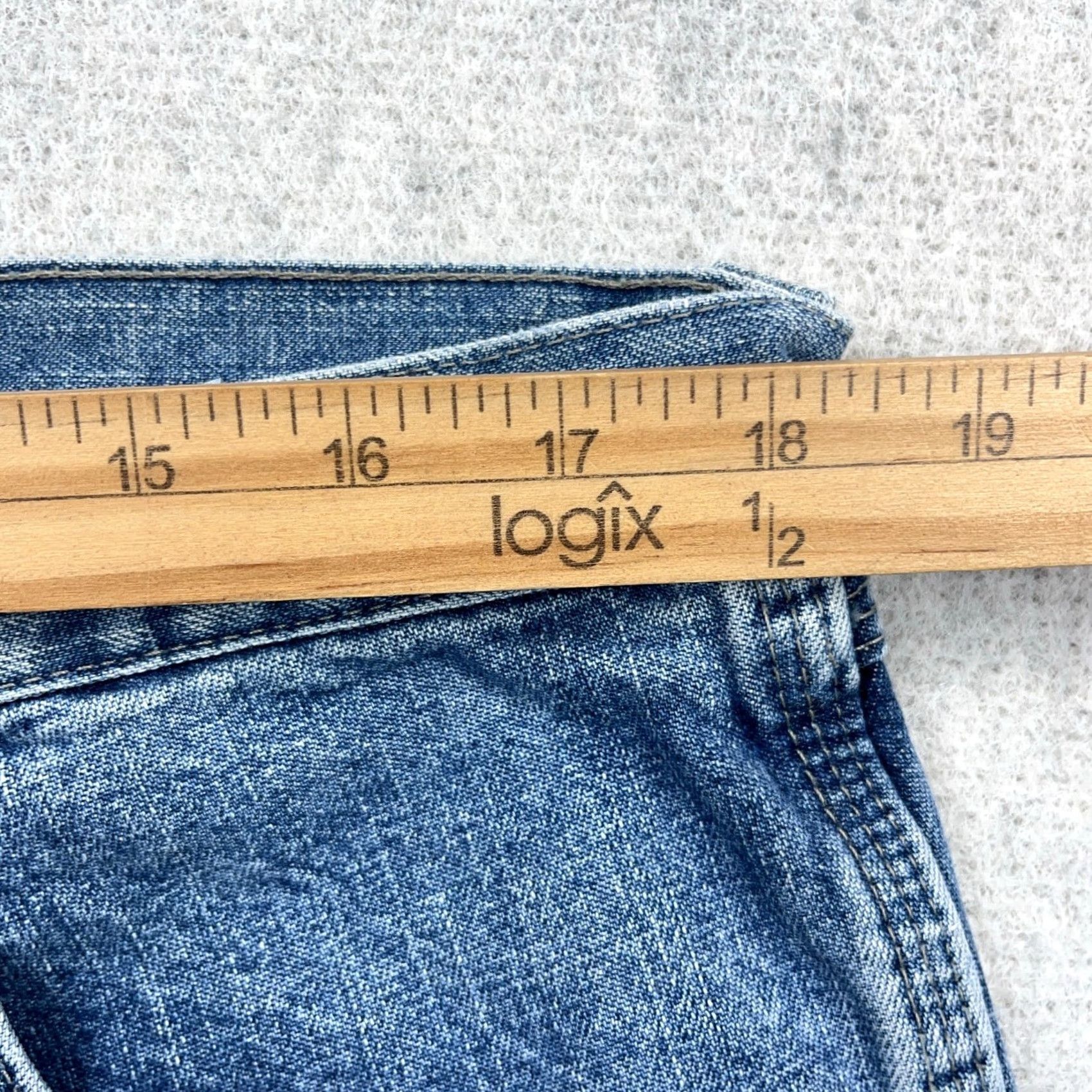 Wrangler Vintage Wrangler Shorts Men 38 Bermuda Denim 5-Pocket Relaxed Fit Jorts Y2K Blue Waist 38 Casual Workwear Shorts Size US 38 / EU 54 - 7 Thumbnail