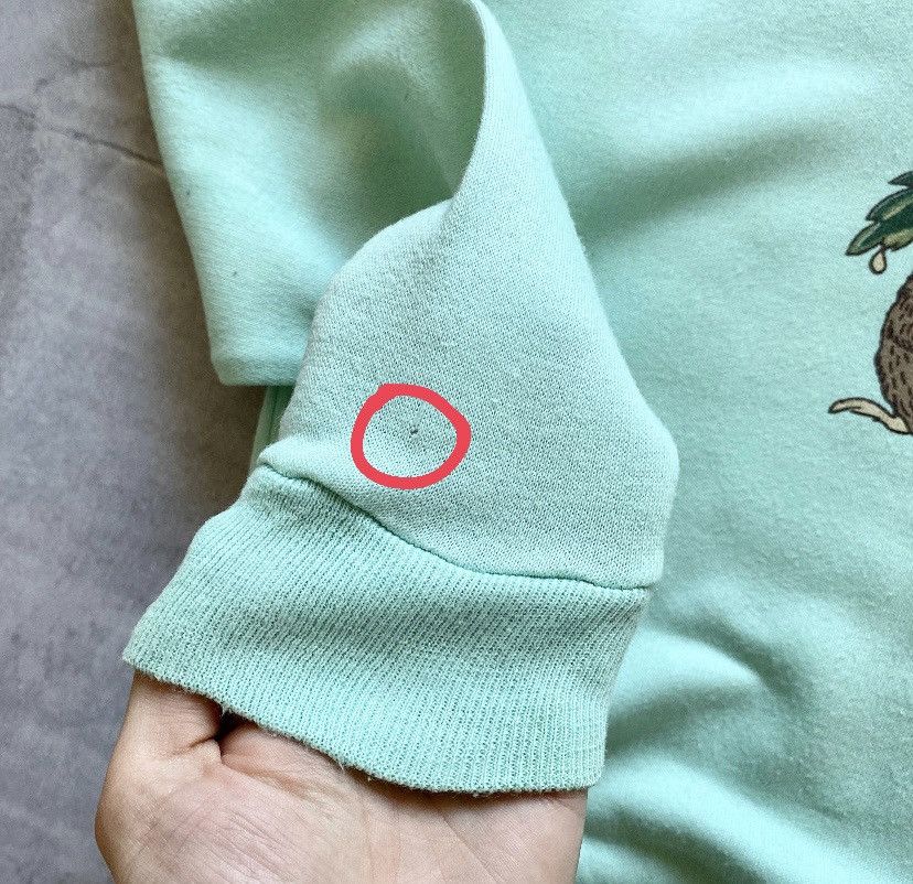 Vintage Rare 1993 Beatrix Potter Peter Rabbit Official Sweatshirt Size US M / EU 48-50 / 2 - 7 Thumbnail