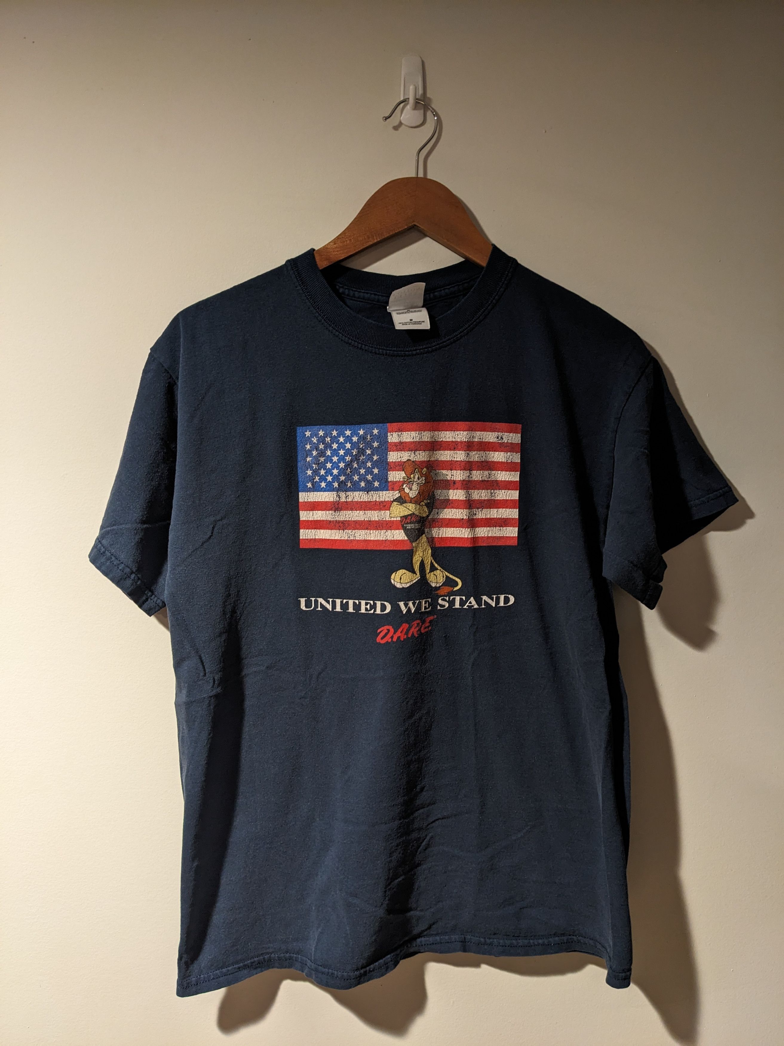 D.A.R.E × Vintage Vintage Y2K DARE United We Stand Resistance Medium T-Shirt Size US M / EU 48-50 / 2 - 1 Thumbnail