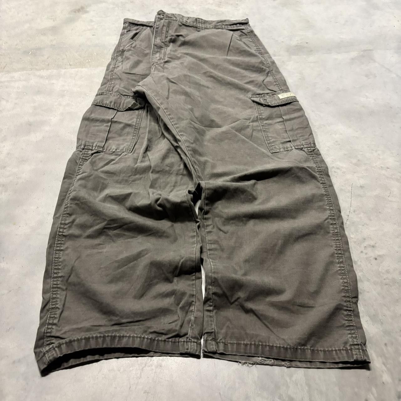 Japanese Brand × Vintage Crazy Vintage Y2K/2000s Baggy Faded Grey Skater Cargo Pants! Size US 40 / EU 56 - 3 Thumbnail