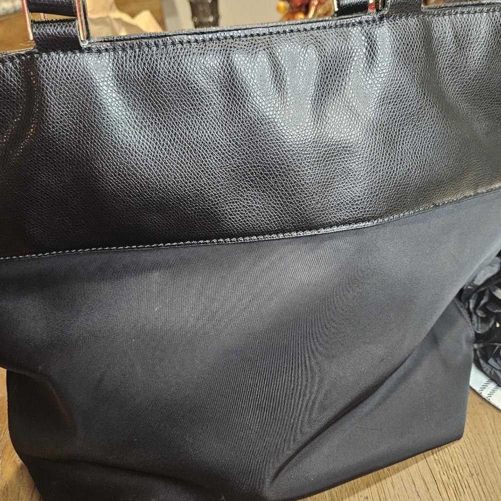 Designer Kate Spade Preloved Stylish Black Leather and Nylon Tote Bag Size ONE SIZE - 6 Thumbnail