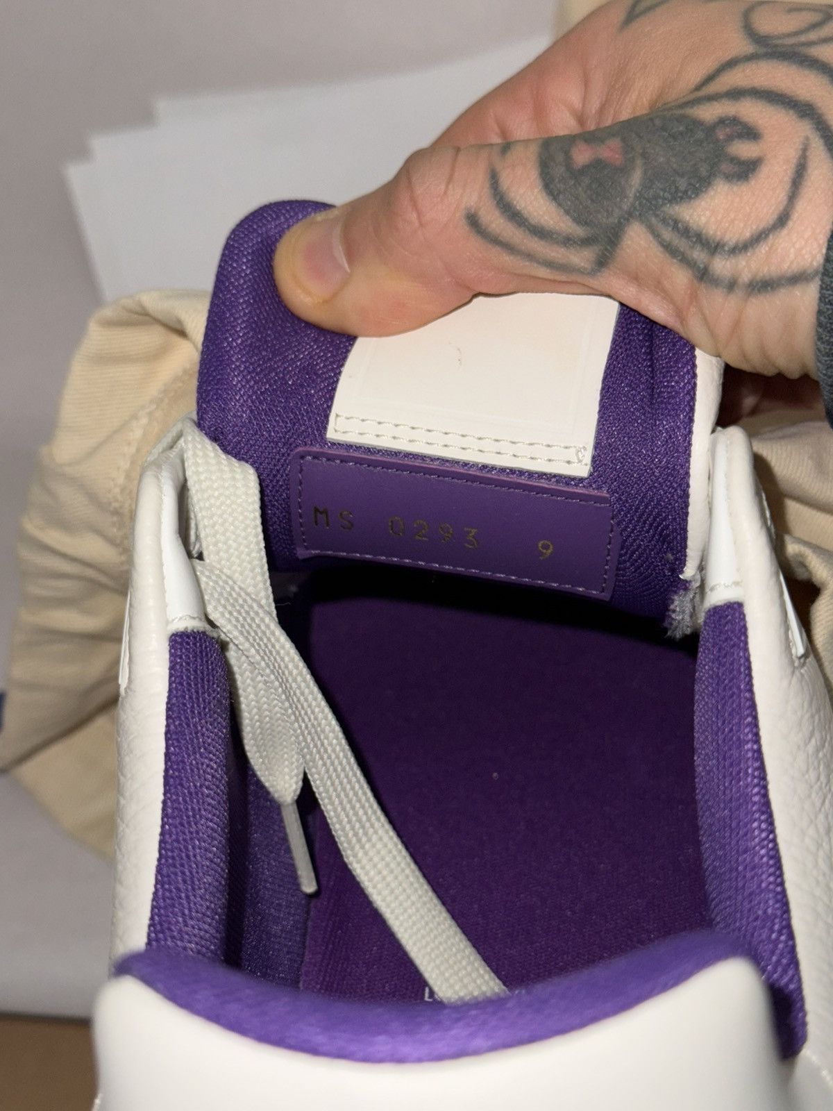Louis Vuitton Louis vuitton purple trainers lv9 Size US 11 / EU 44 - 10 Thumbnail