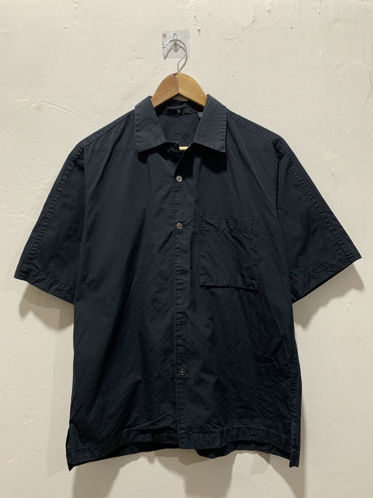 Jil Sander × Uniqlo Jil Sander❌ Uniqlo Button Up Black Shirt Size US S / EU 44-46 / 1 - 1 Thumbnail
