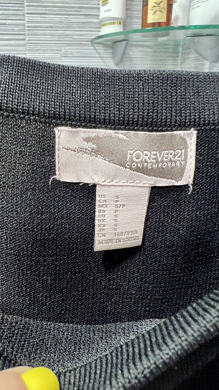 Forever 21 Forever 21 Size S Over Shoulder 3/4 Sleeve Top Black Slim Size S / US 4 / IT 40 - 5 Thumbnail
