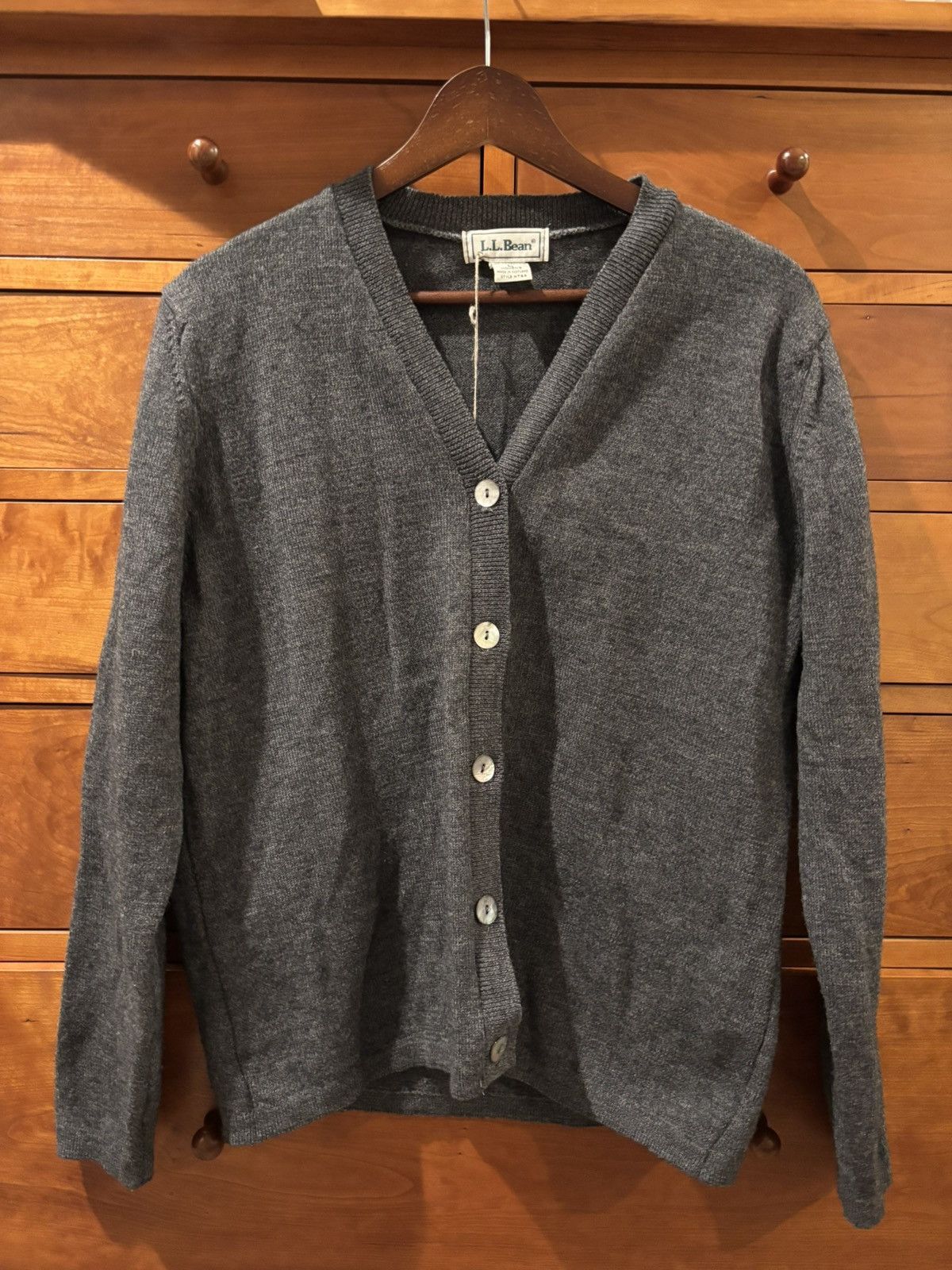 L.L. Bean LL Bean Gray Lambswool Cardigan Size L Size L / US 10 / IT 46 - 1 Thumbnail