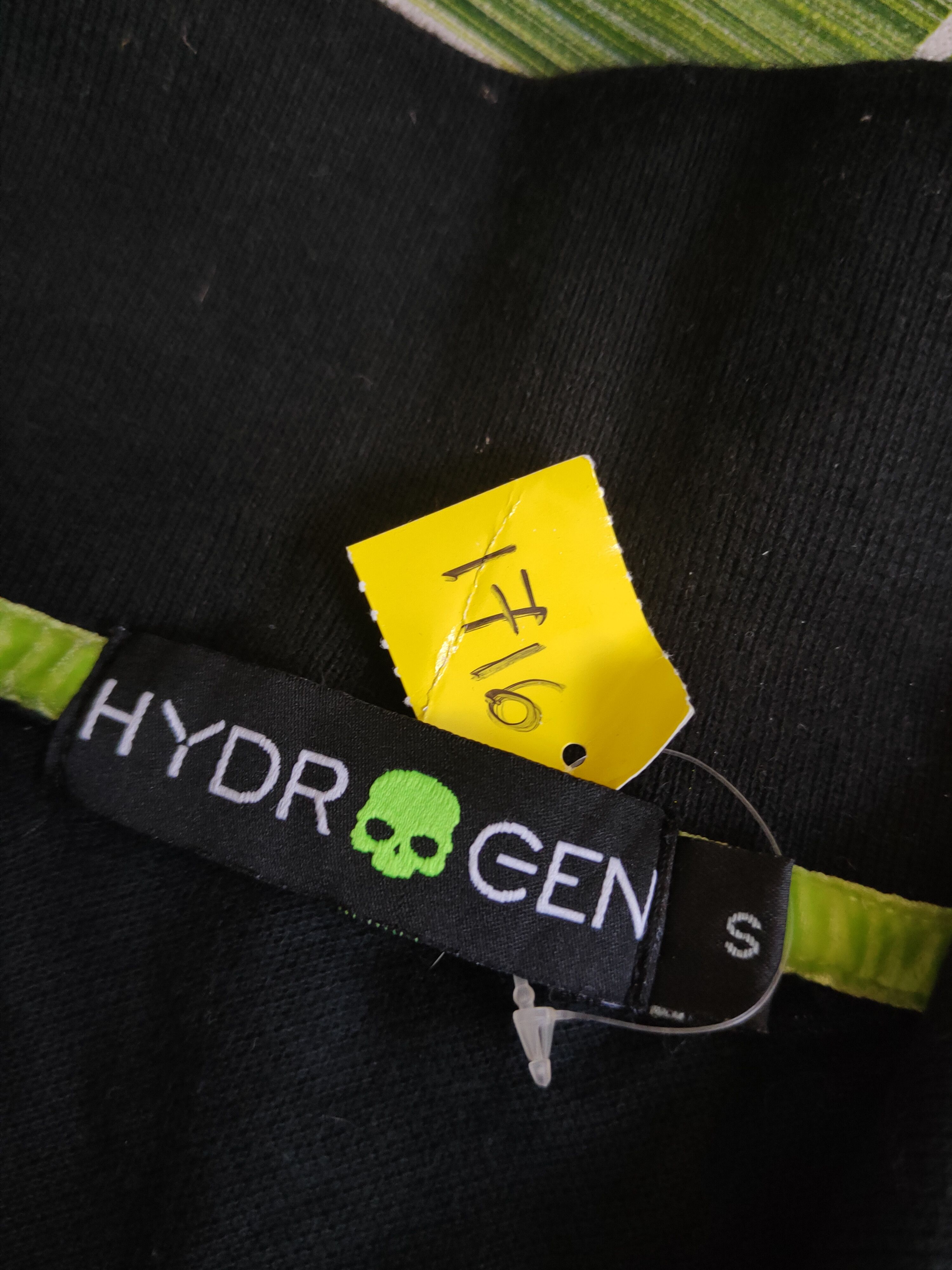 HYDROGEN DL Hydrogen skull Black Polo Shirts #1716 Size US S / EU 44-46 / 1 - 13 Thumbnail