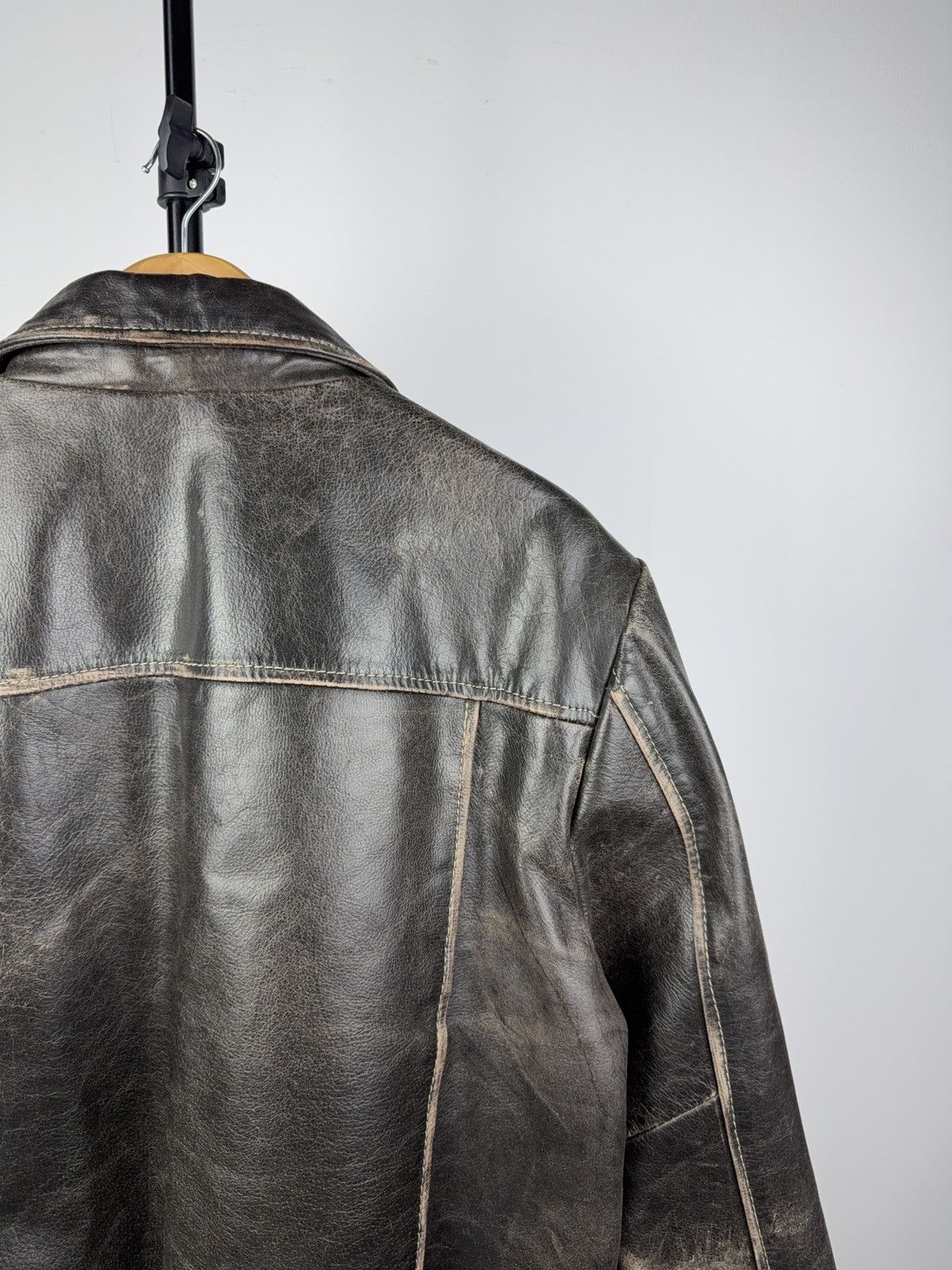 Vintage Vintage 90s Avant Garde Leather Biker MOTO Faded Jacket Size US XL / EU 56 / 4 - 11 Thumbnail