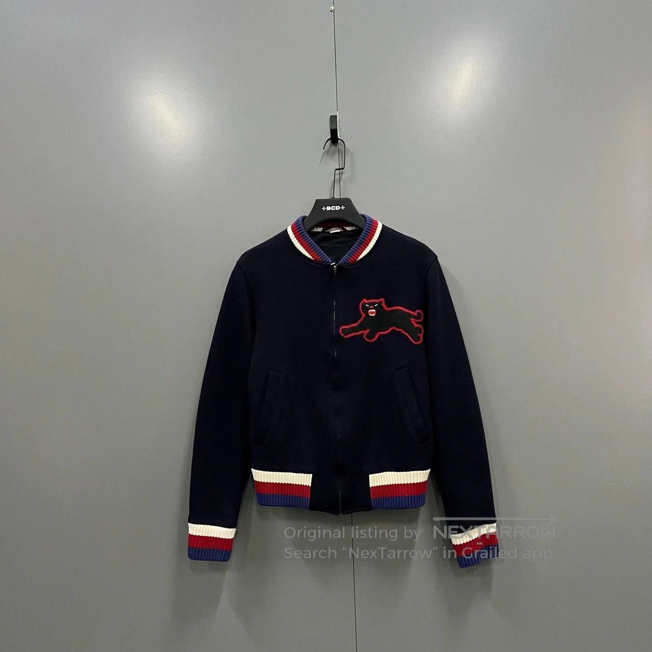 gucci black panther baseball jacket size 46.