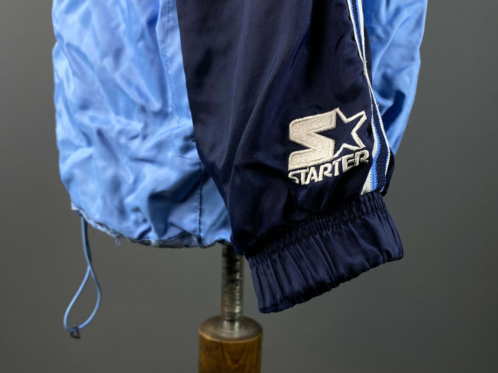 Starter Vintage Starter Carolina Tar Heels Full Zip Jacket Size L Size US L / EU 52-54 / 3 - 6 Thumbnail