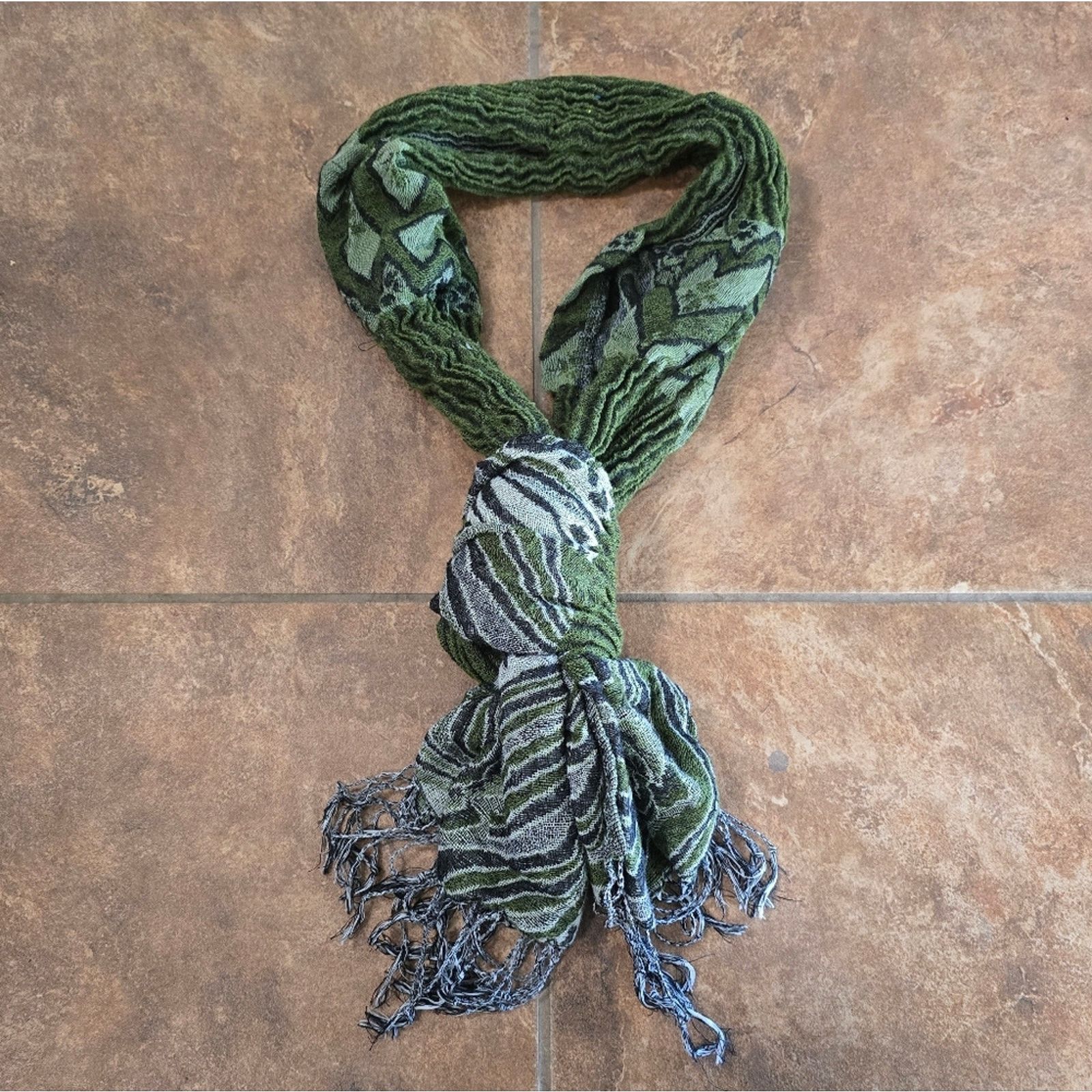 Other Forest Green Rose Detailed Fringe Scarf Size ONE SIZE - 2 Thumbnail