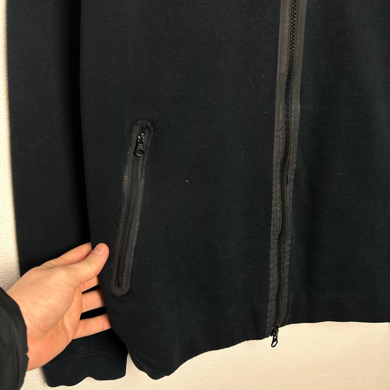 Nike Mens Nike Tech Fleece Streetwear black Zip Sweatshirt Size US M / EU 48-50 / 2 - 4 Thumbnail