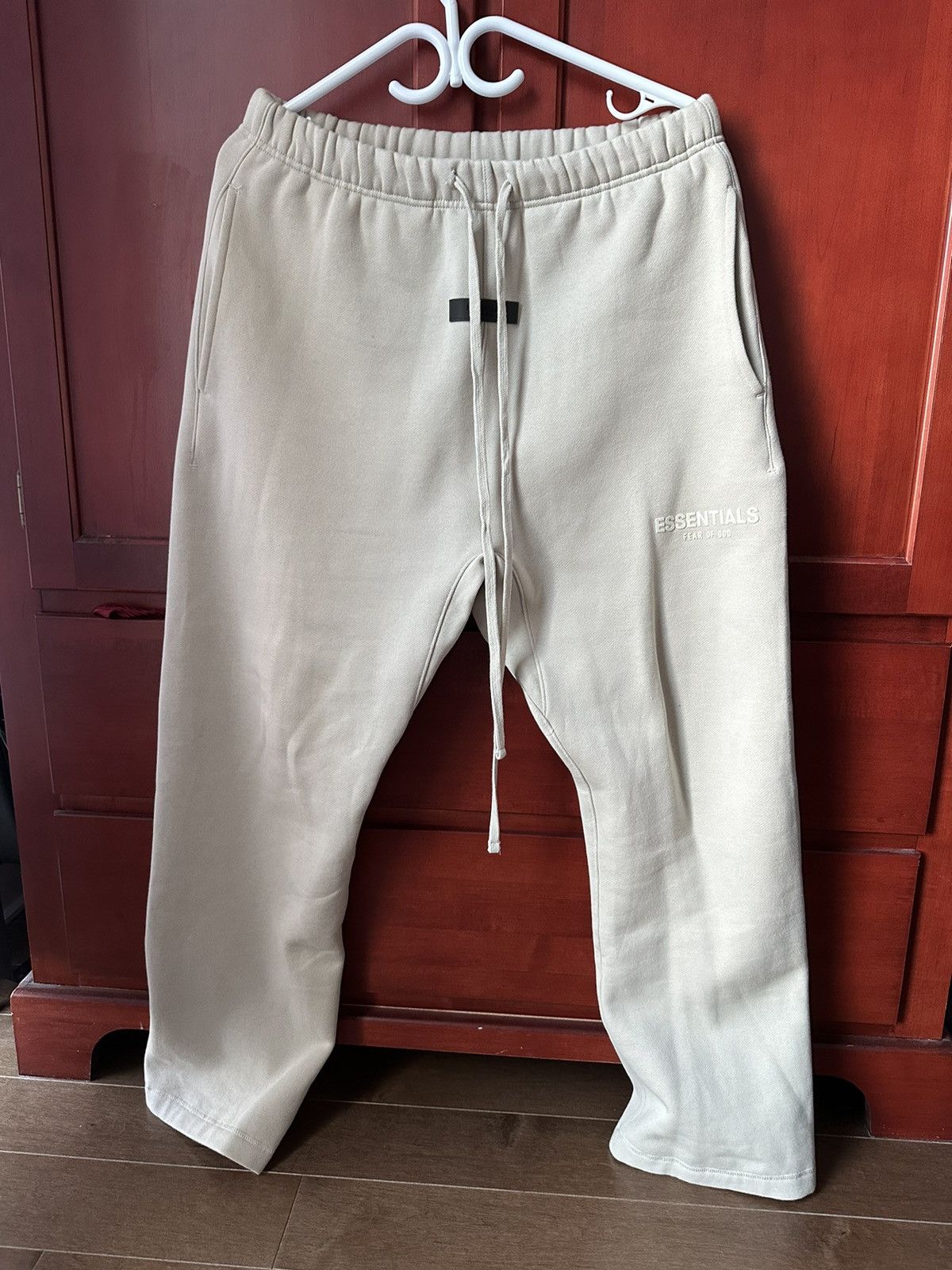 Essentials Fear of selling God Sweatpants ‘Wheat’