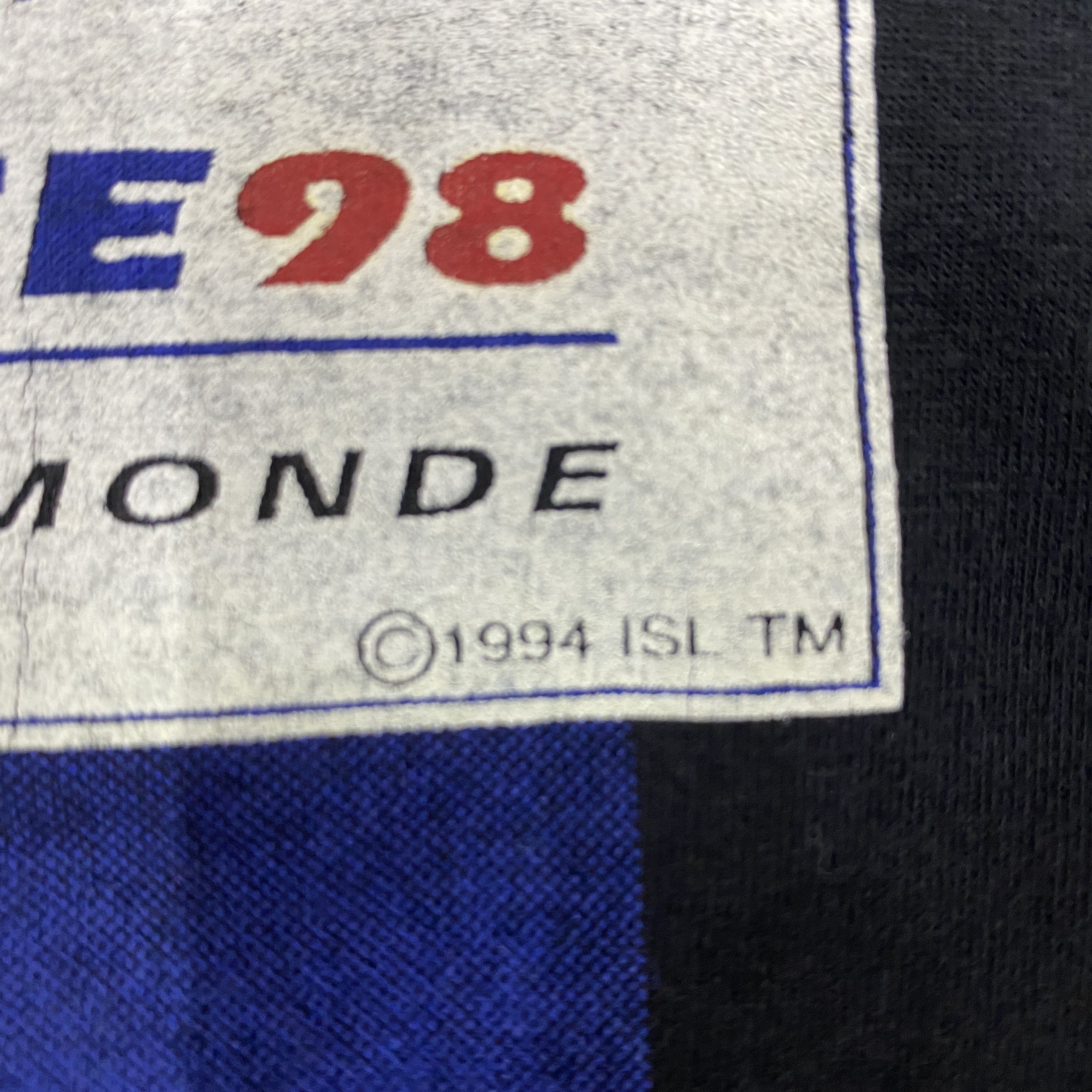 Vintage Vintage France 1998 World Cup Mascot TShirt - I056 Size US L / EU 52-54 / 3 - 5 Thumbnail