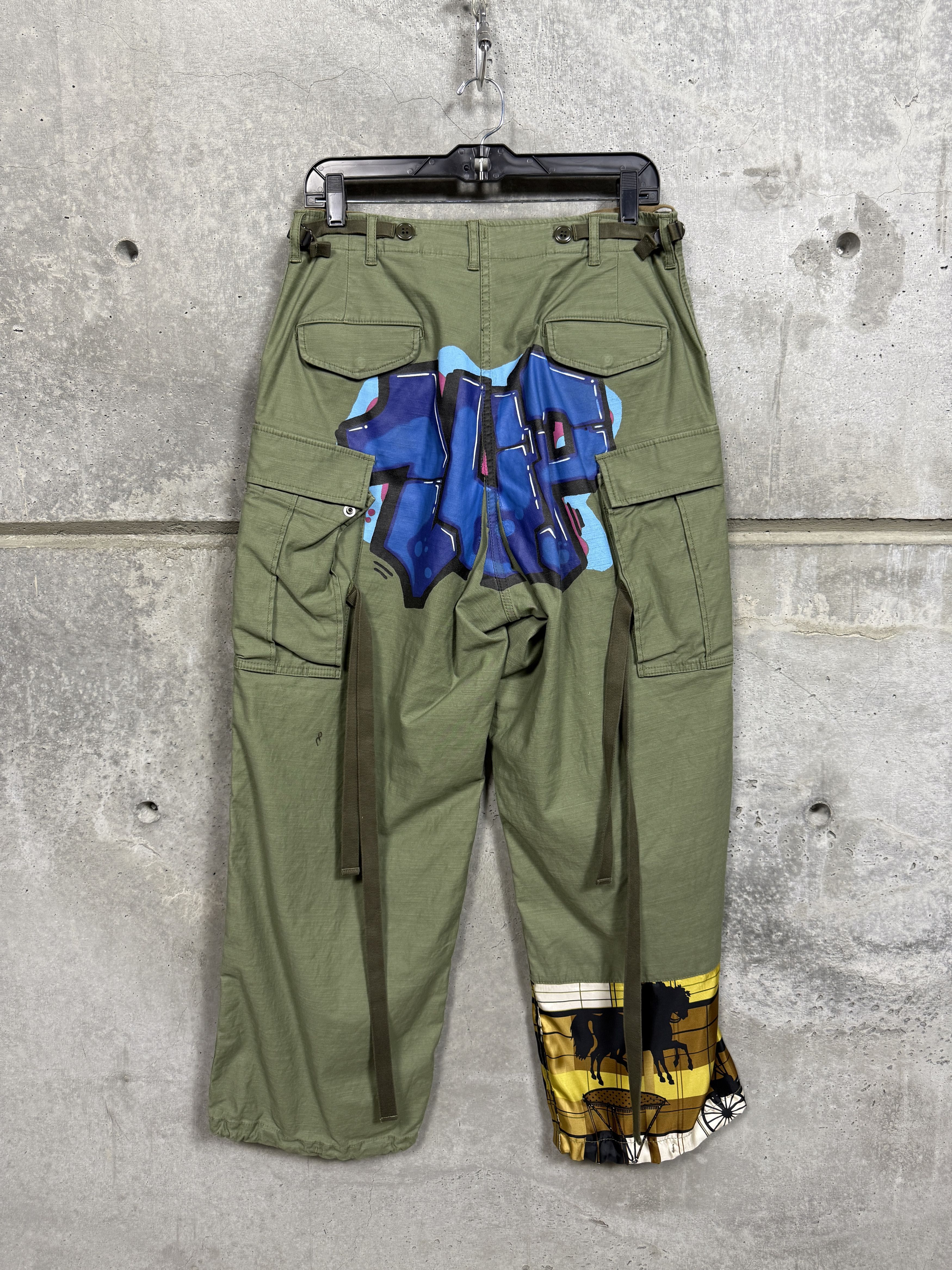 Comme des Garcons Comme des Garcons SS17 Studded Cargo Graffiti Pants Size US 34 / EU 50 - 2 Thumbnail