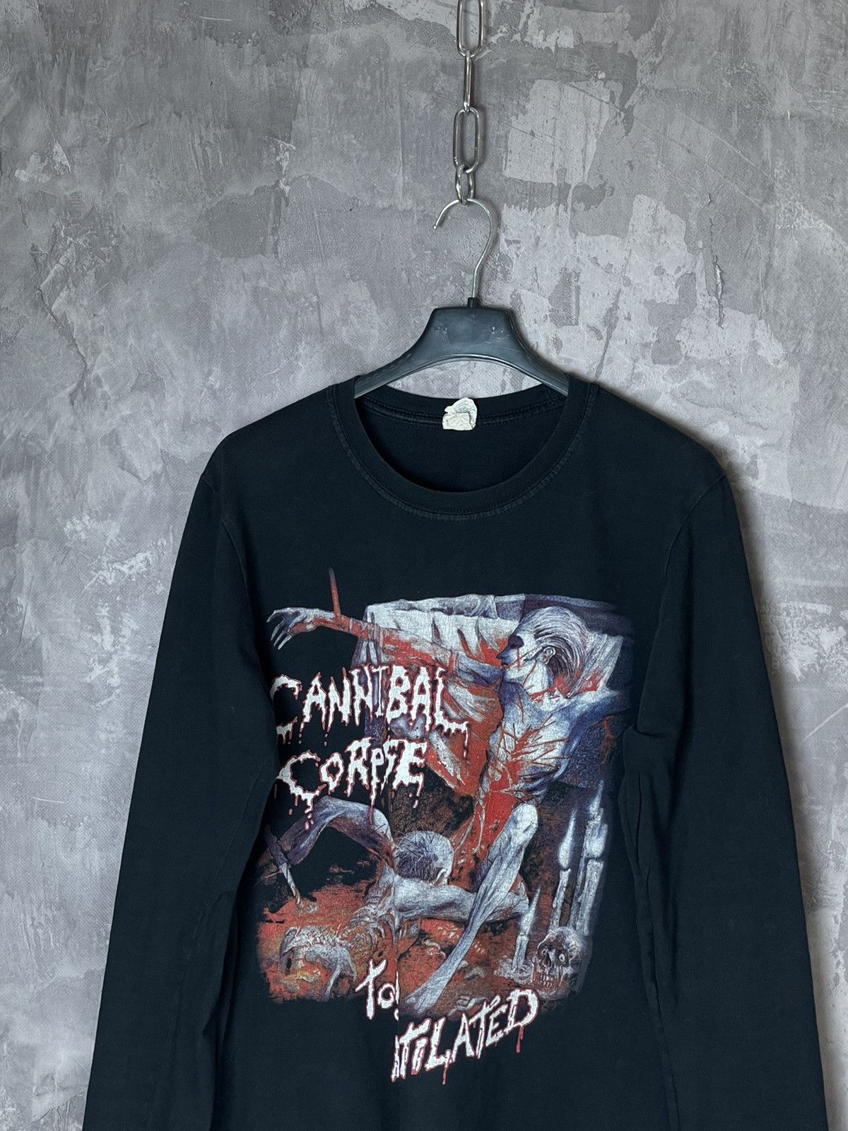 Band Tees Vintage Cannibal Corpse Tomb of the Mutilated longsleeve 90s Size US M / EU 48-50 / 2 - 6 Thumbnail