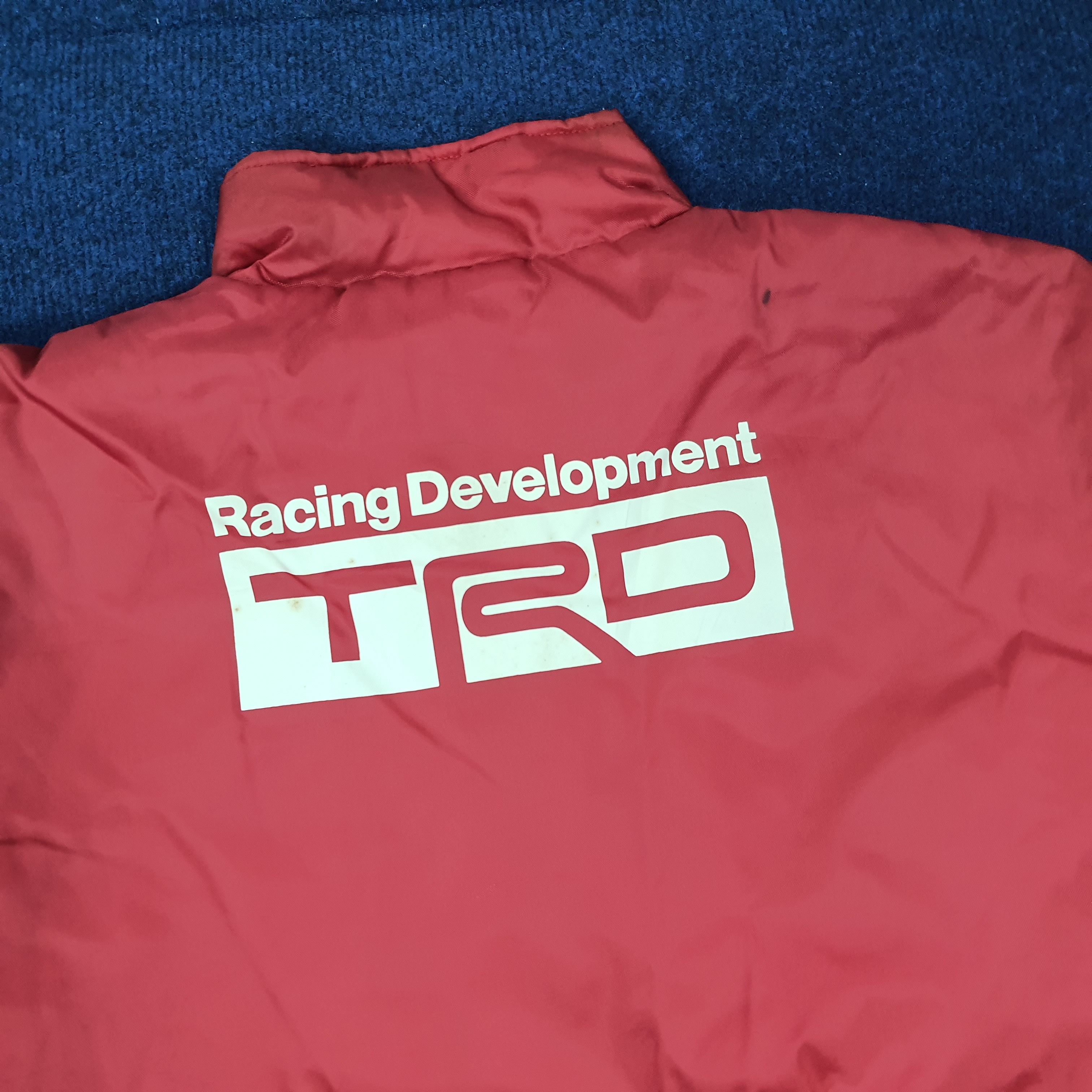 Japanese Brand Vintage TRD Motor Sports Wear Jacket C262N15 Size US XL / EU 56 / 4 - 2 Thumbnail