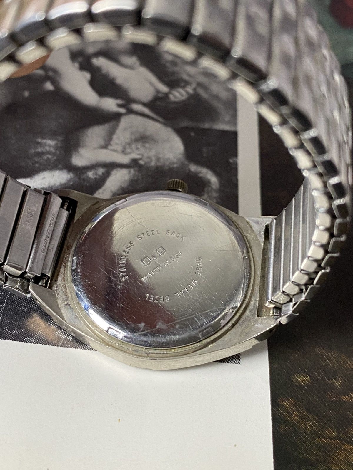 Japanese Brand Vintage Q&Q Quartz Watch Silver Tone Expansion Band Size ONE SIZE - 6 Thumbnail