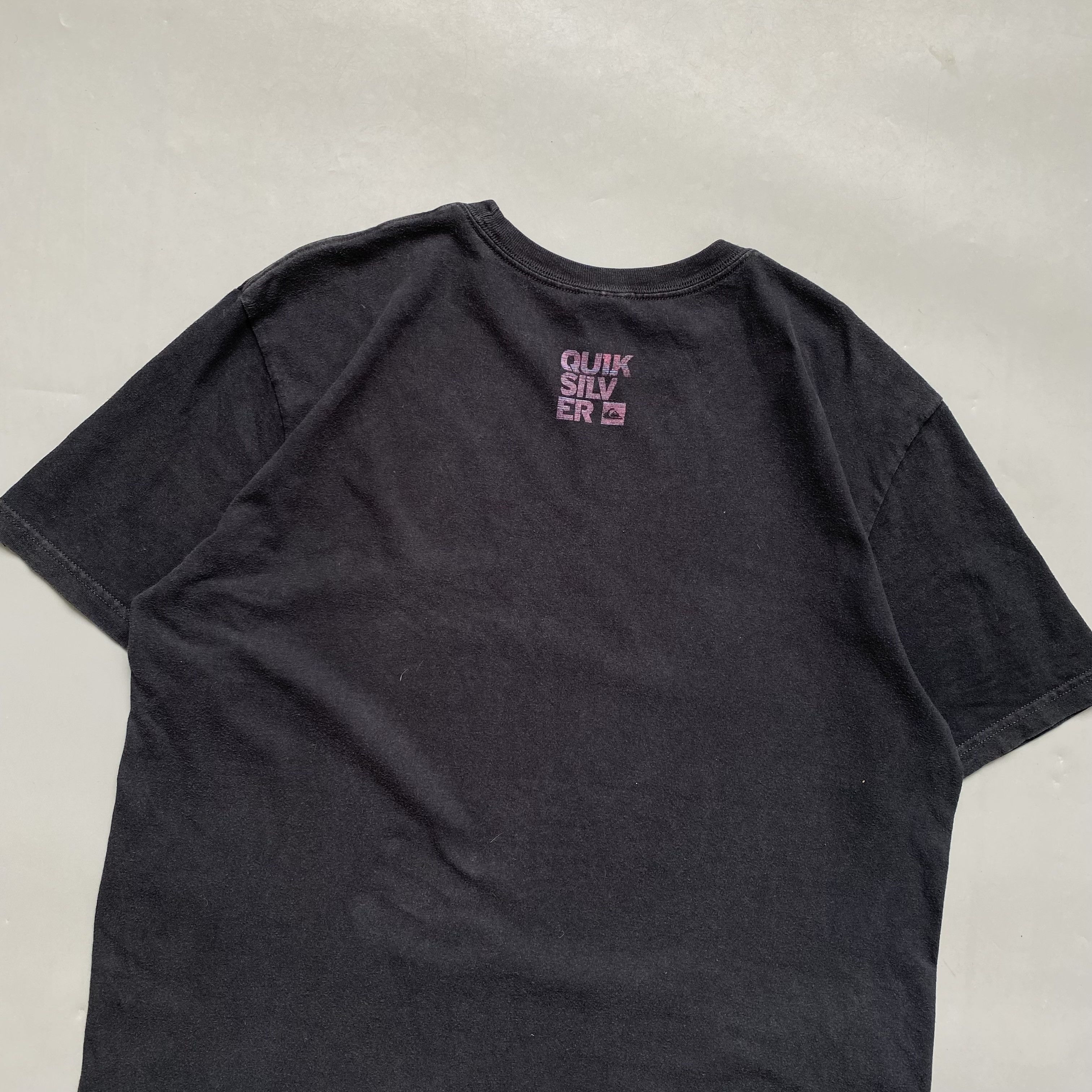 Quiksilver 🏄🏼‍♂️ Vintage 90s Faded QUIKSILVER tee center logo Skater Size US L / EU 52-54 / 3 - 9 Thumbnail