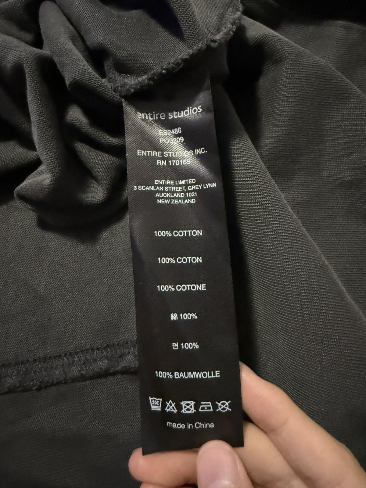 Entire Studios Entire Studios Cropped Crewneck Washed Black Boxy Sweatshirt Size US M / EU 48-50 / 2 - 3 Thumbnail
