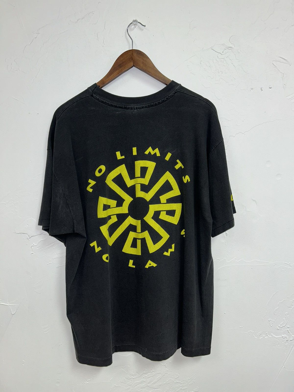Other 1995 The Eden Matrix Original Vintage Tee Size US XL / EU 56 / 4 - 2 Thumbnail