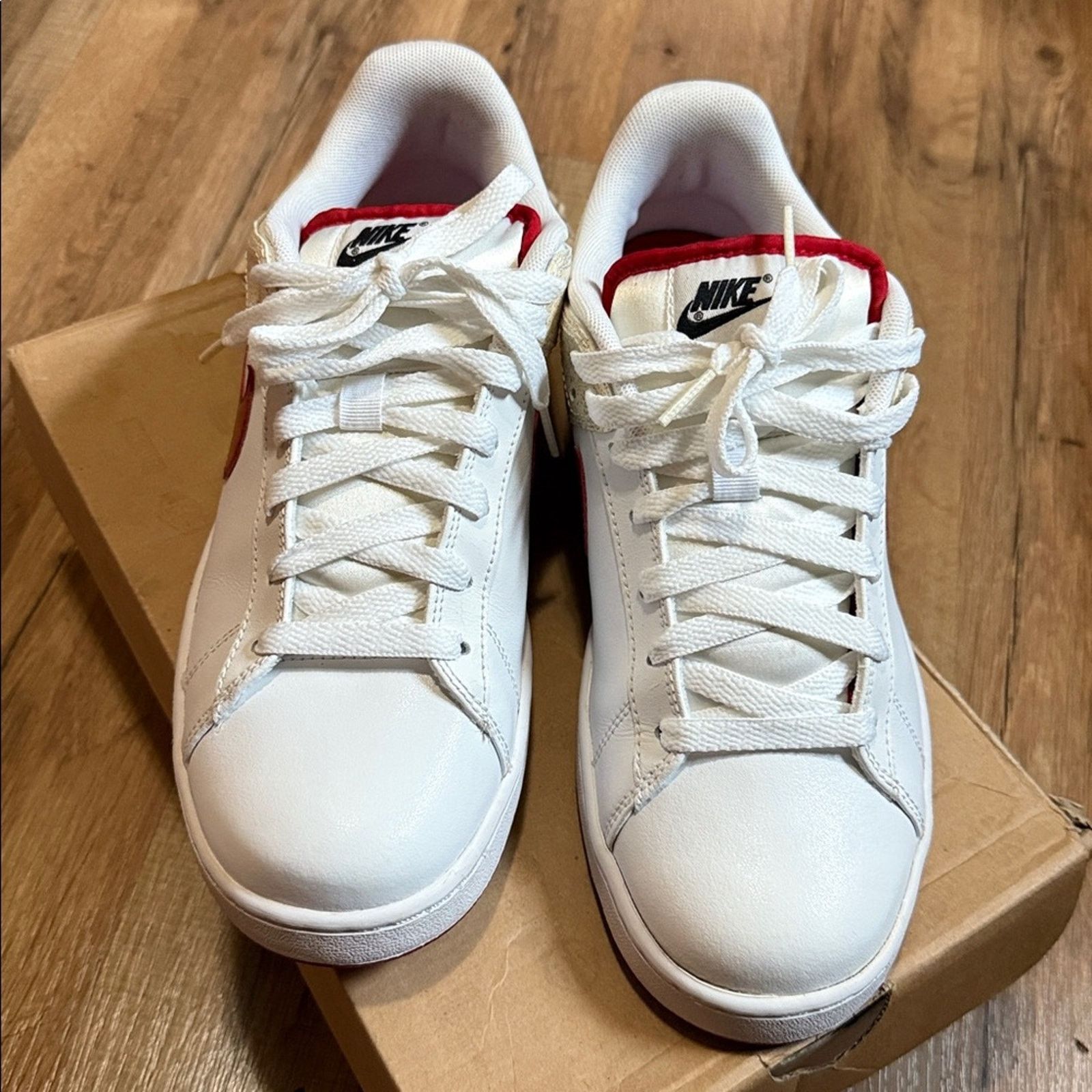 Nike 2008 Nike Santa Cruise White Varsity Red Black Size US 8.5 / EU 41-42 - 8 Thumbnail
