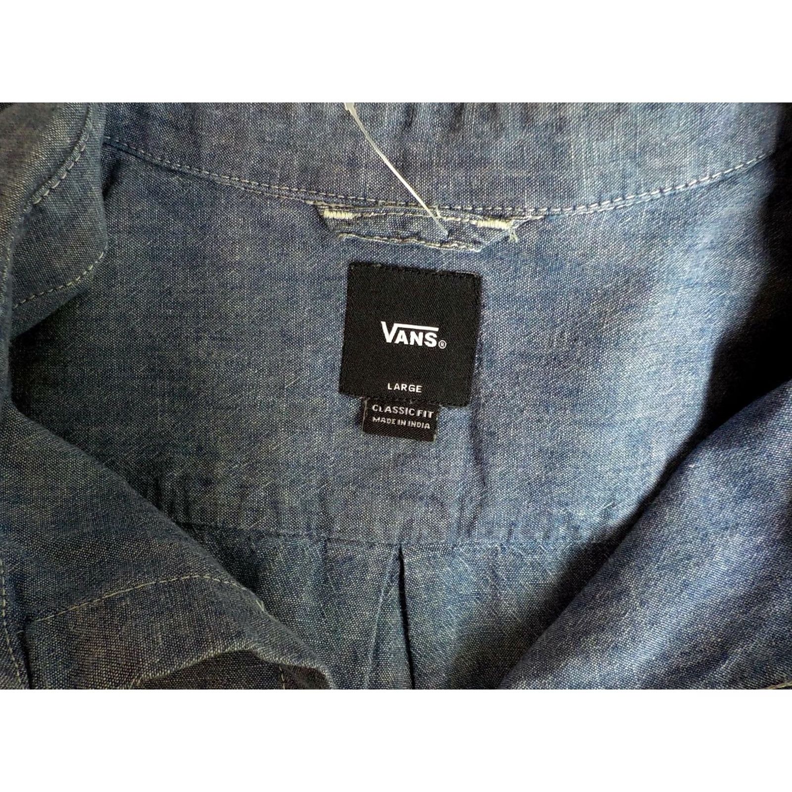 Vans VANS Button Front Shirt Blue 100% Cotton Long Sleeve L Mens Off the Wall Pocketed Shirt Front Button-Up Regular Fit Shrug Size US L / EU 52-54 / 3 - 5 Thumbnail