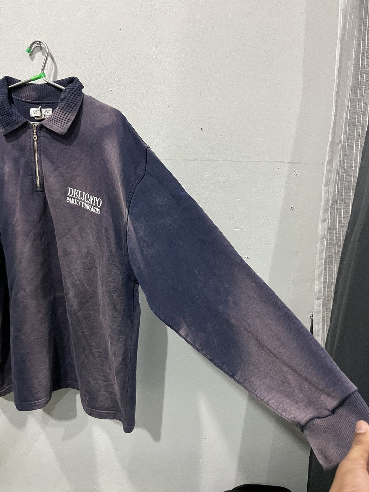 Hook-Ups Vintage Sunfaded Blue Black Large Sized Sweatshirts Size US L / EU 52-54 / 3 - 4 Thumbnail